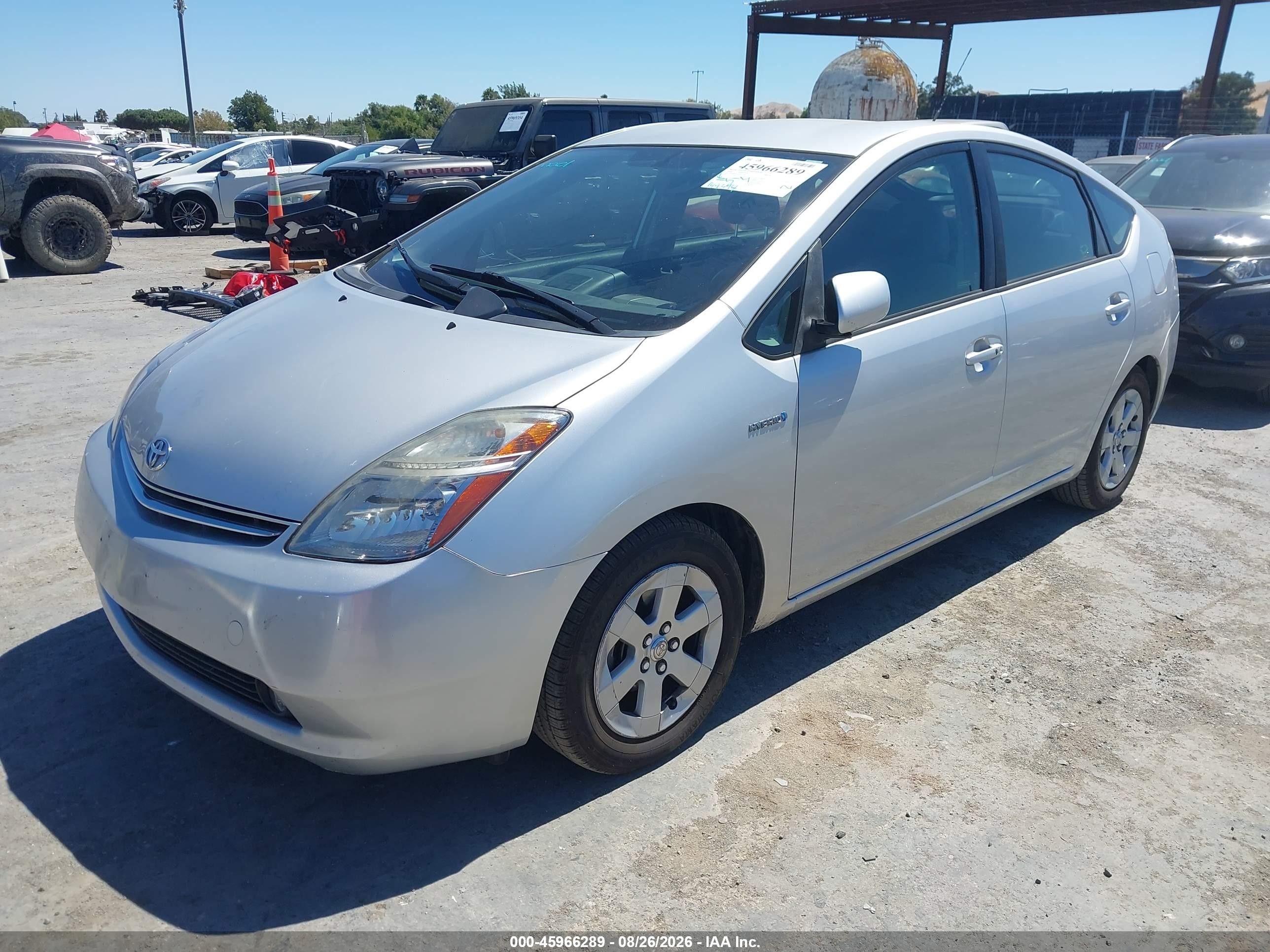 2006 Toyota Prius   Silver vin: JTDKB20UX67517680