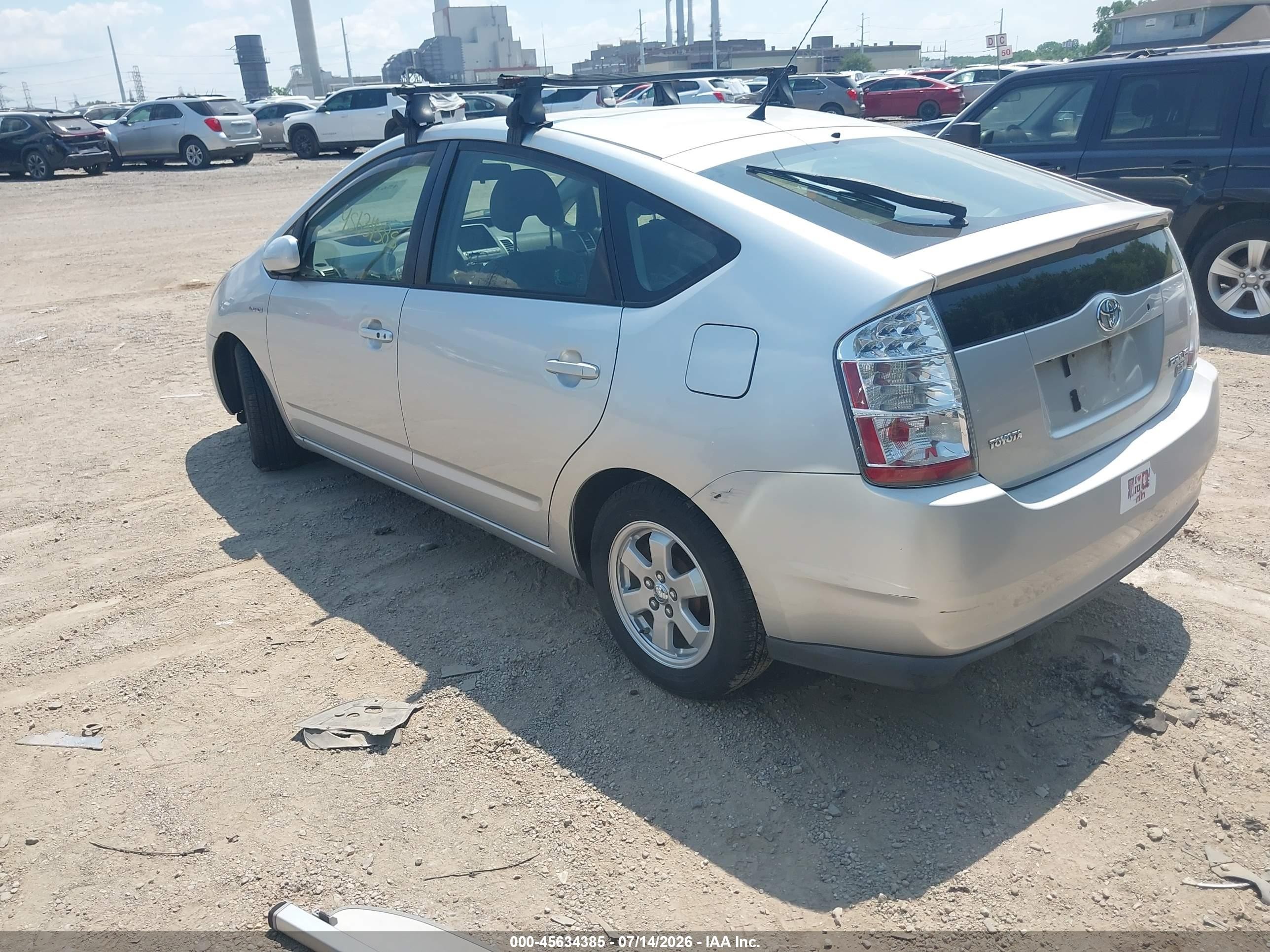 2006 Toyota Prius   Silver vin: JTDKB20UX67521857