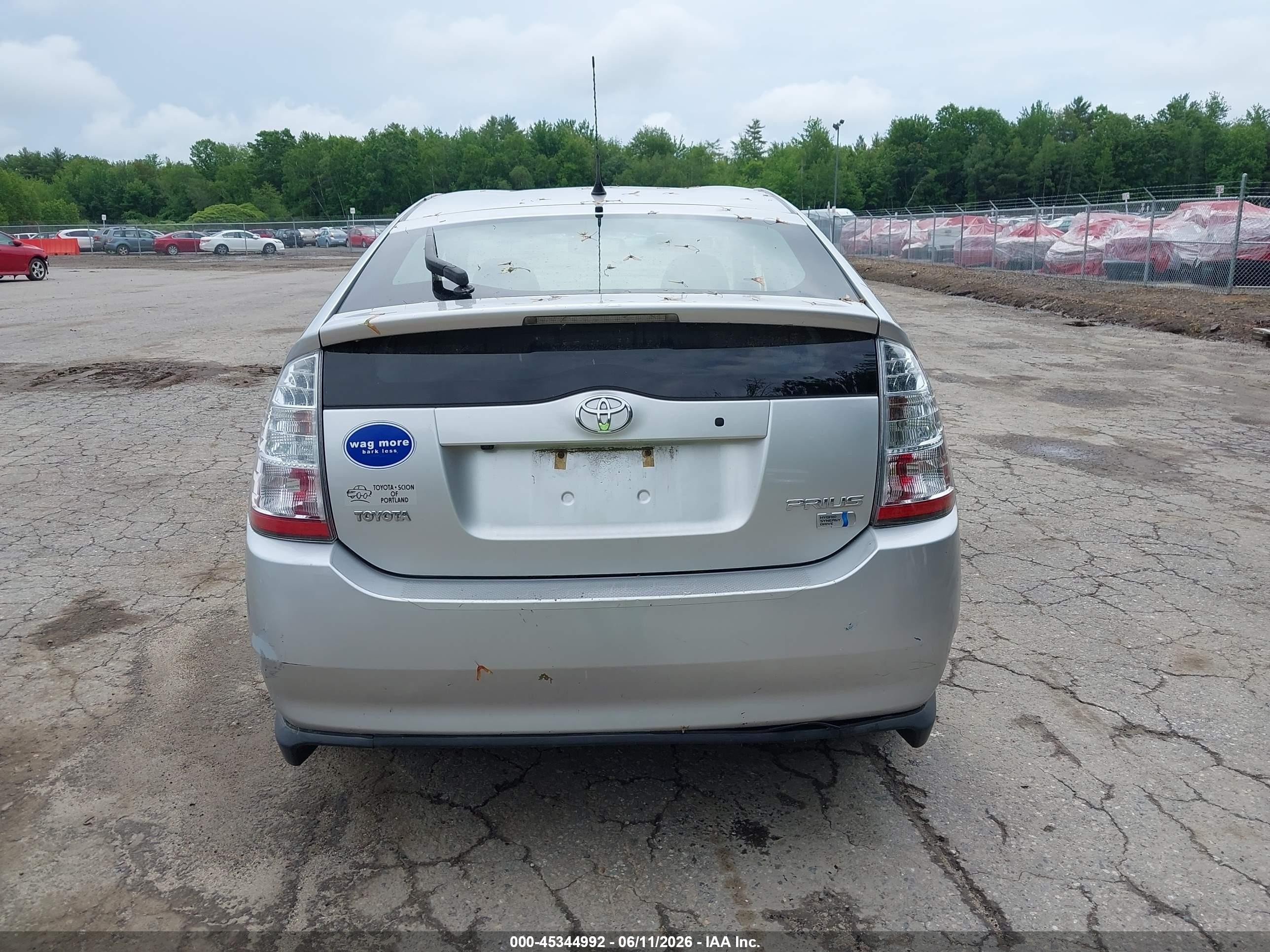2006 Toyota Prius   Silver vin: JTDKB20UX67530851