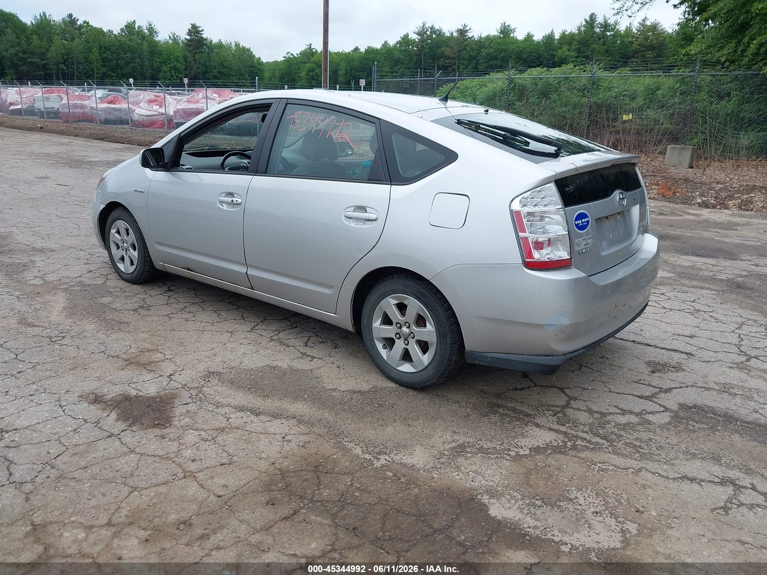 2006 Toyota Prius   Silver vin: JTDKB20UX67530851