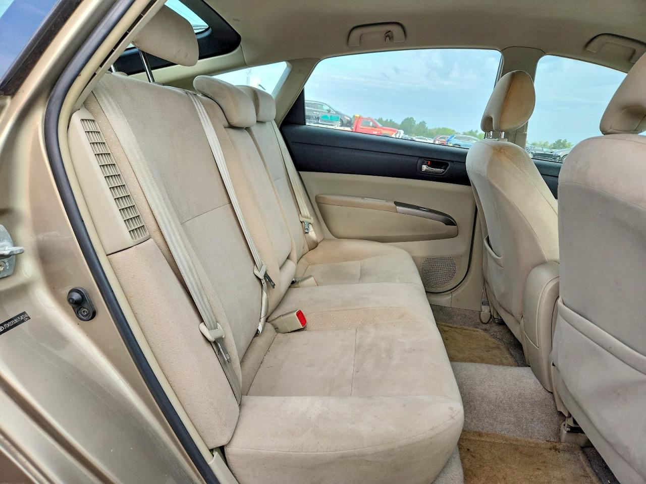 2006 Toyota Prius Base Beige vin: JTDKB20UX67540246