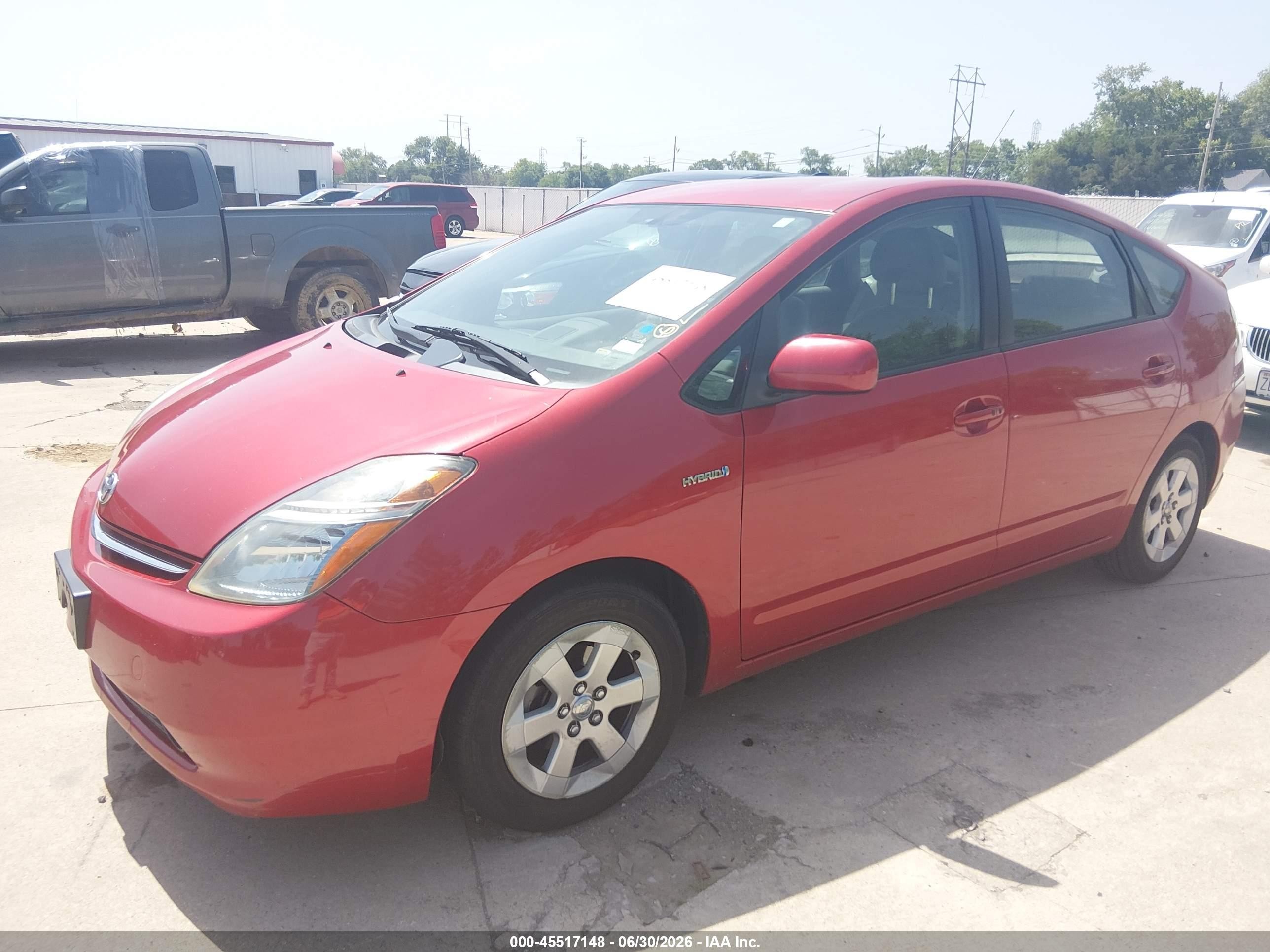 2007 Toyota Prius   Red vin: JTDKB20UX73275157