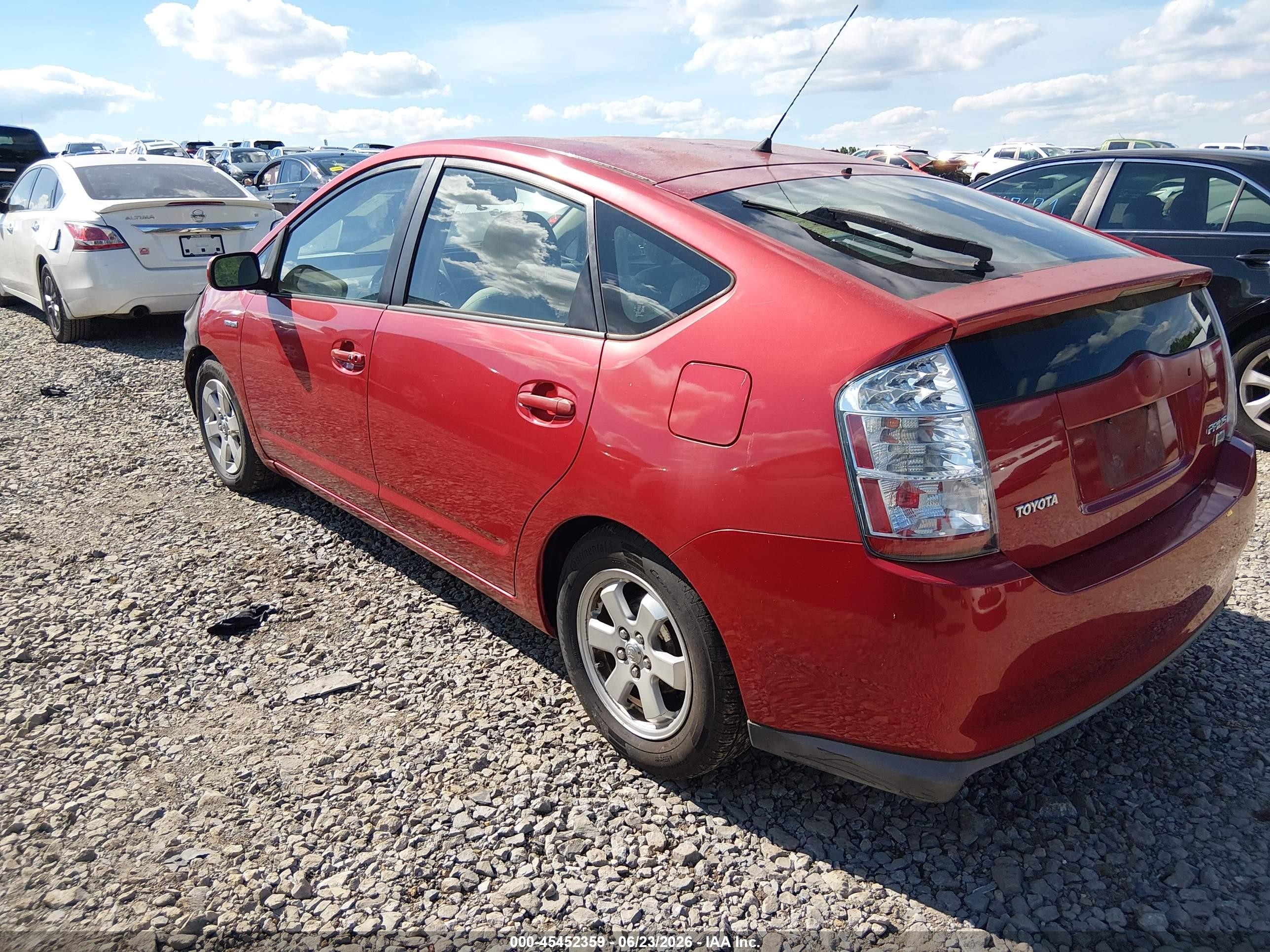 2007 Toyota Prius   Red vin: JTDKB20UX73282240