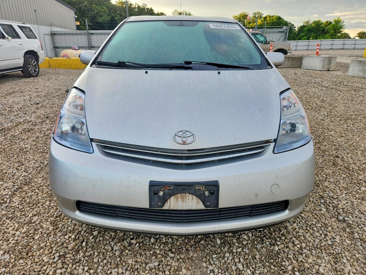 2007 Toyota Prius Base Silver vin: JTDKB20UX77090342