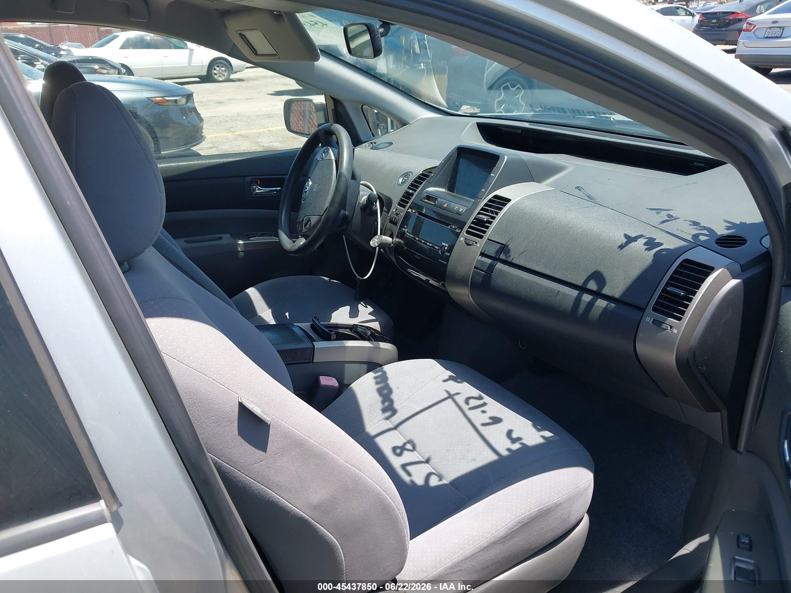 2007 Toyota Prius   Gray vin: JTDKB20UX77553032