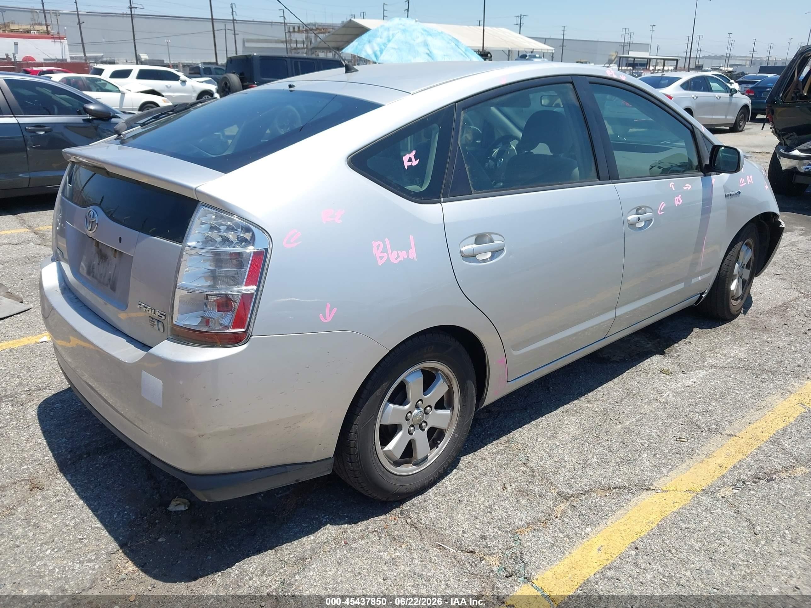 2007 Toyota Prius   Gray vin: JTDKB20UX77553032