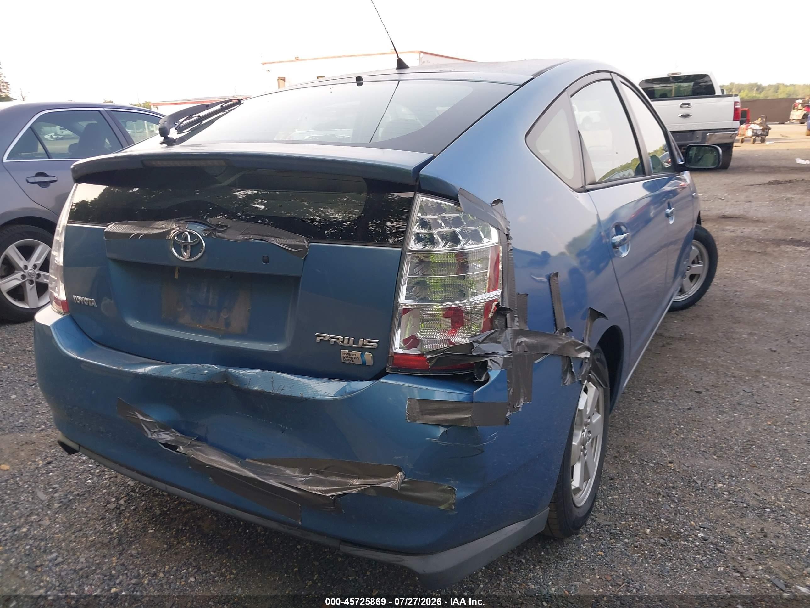 2007 Toyota Prius   Light Blue vin: JTDKB20UX77553970