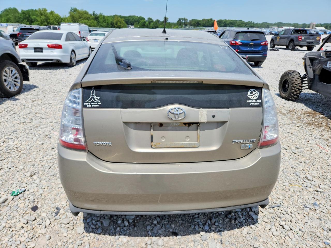 2007 Toyota Prius Base Tan vin: JTDKB20UX77571823