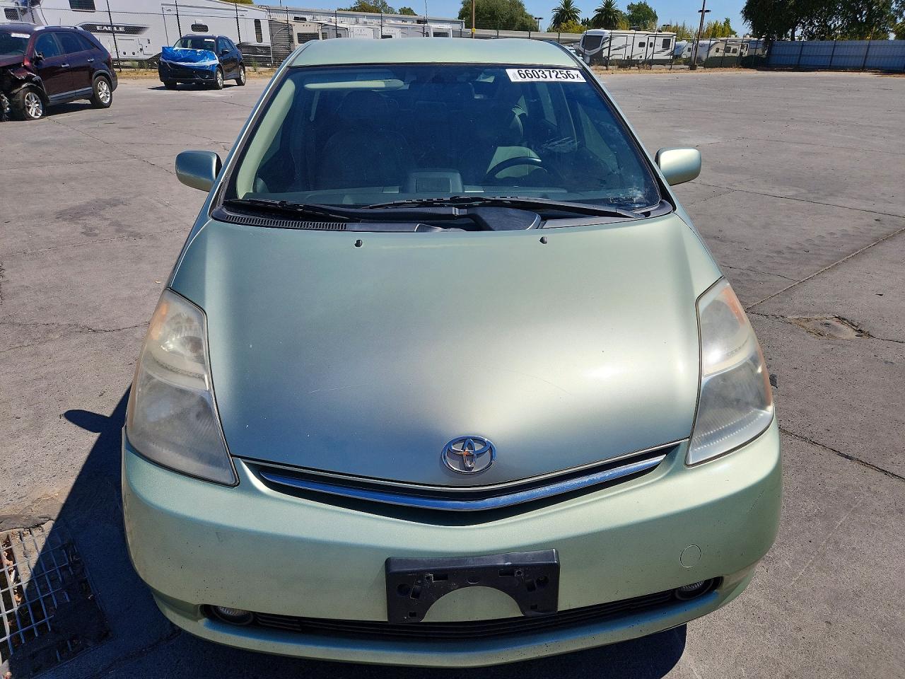2007 Toyota Prius Base Green vin: JTDKB20UX77572079