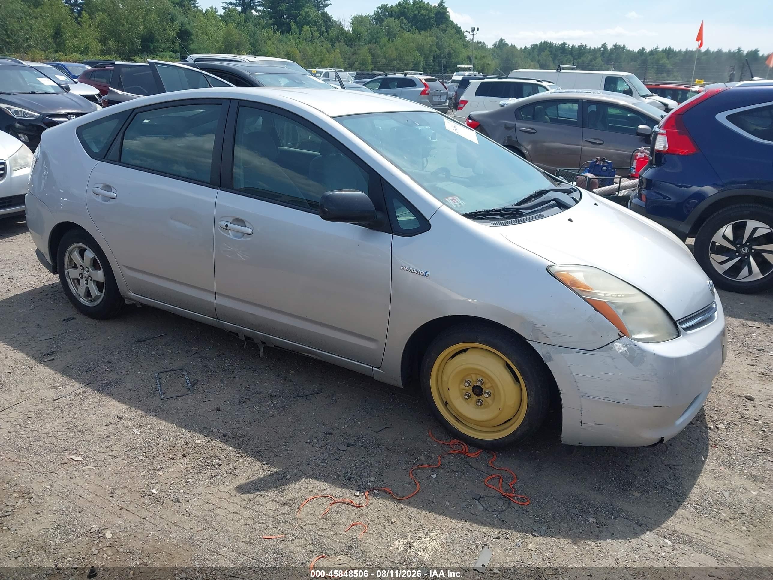 2007 Toyota Prius   Silver vin: JTDKB20UX77581087