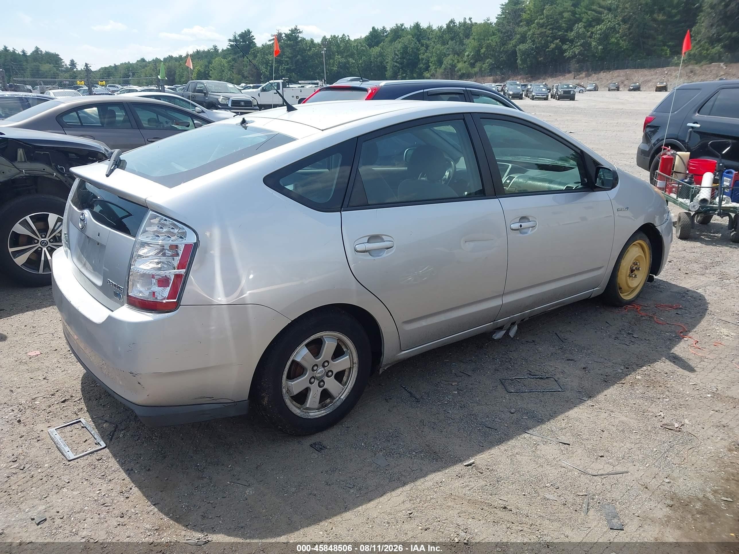 2007 Toyota Prius   Silver vin: JTDKB20UX77581087