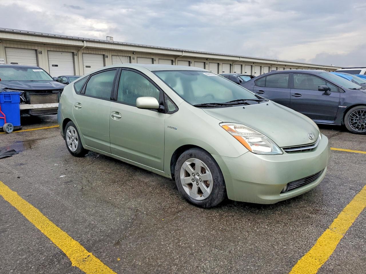 2007 Toyota Prius Base Green vin: JTDKB20UX77601886