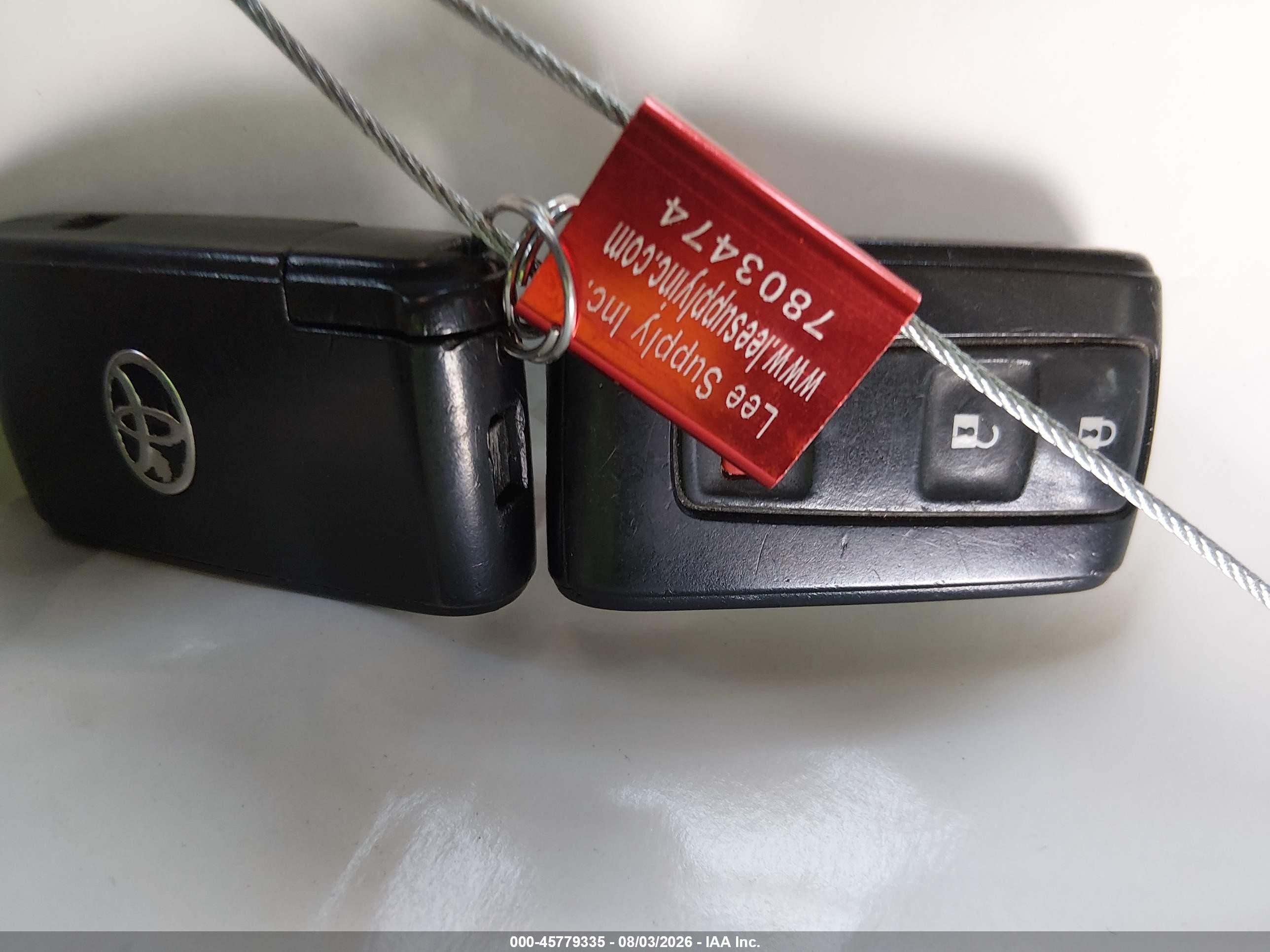 2007 Toyota Prius   Red vin: JTDKB20UX77629428