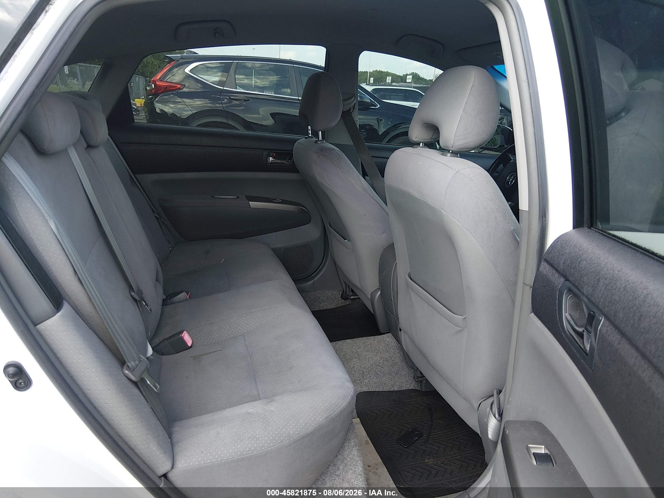 2007 Toyota Prius   White vin: JTDKB20UX77650666