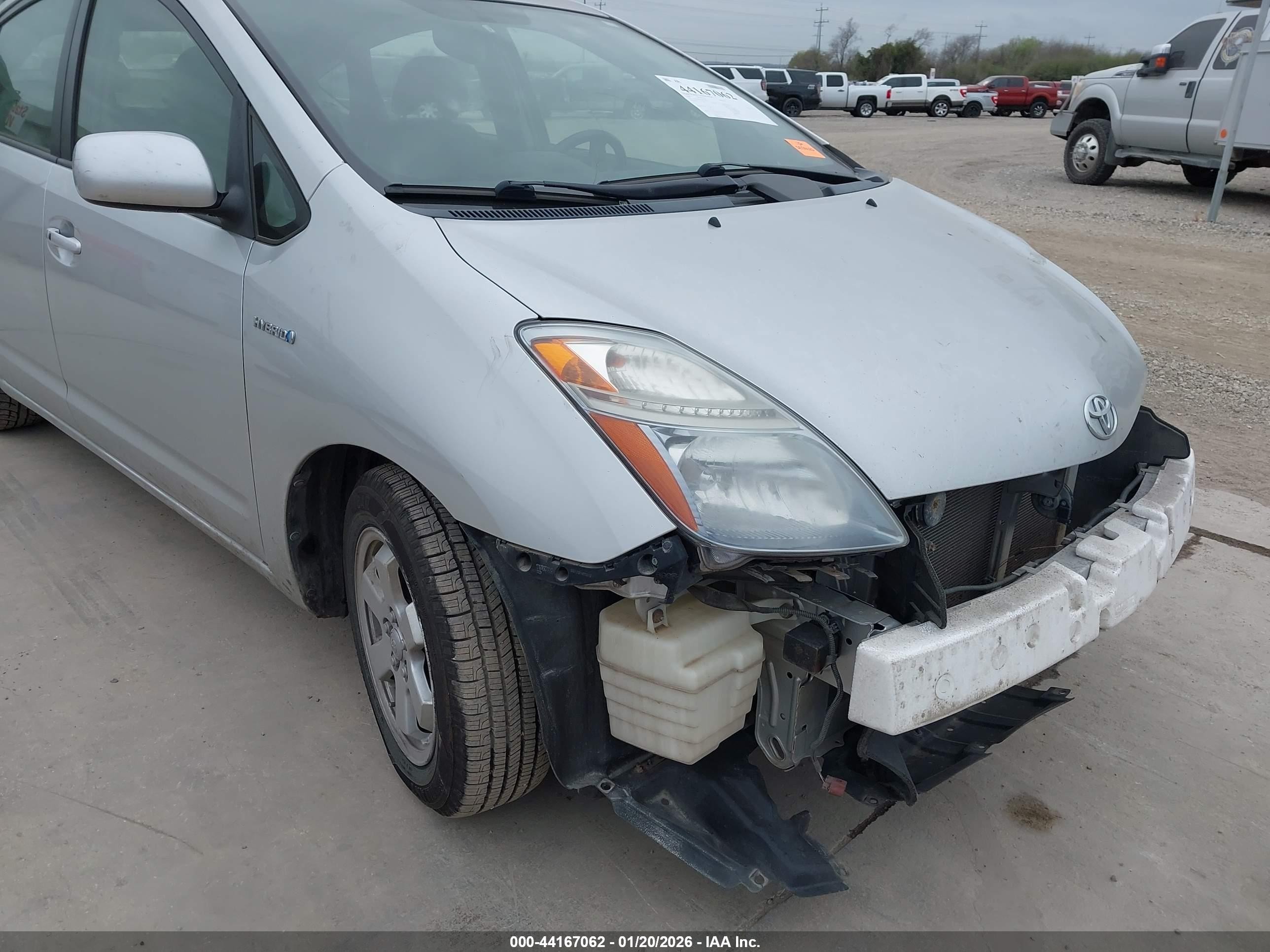 2008 Toyota Prius Silver vin: JTDKB20UX83336413