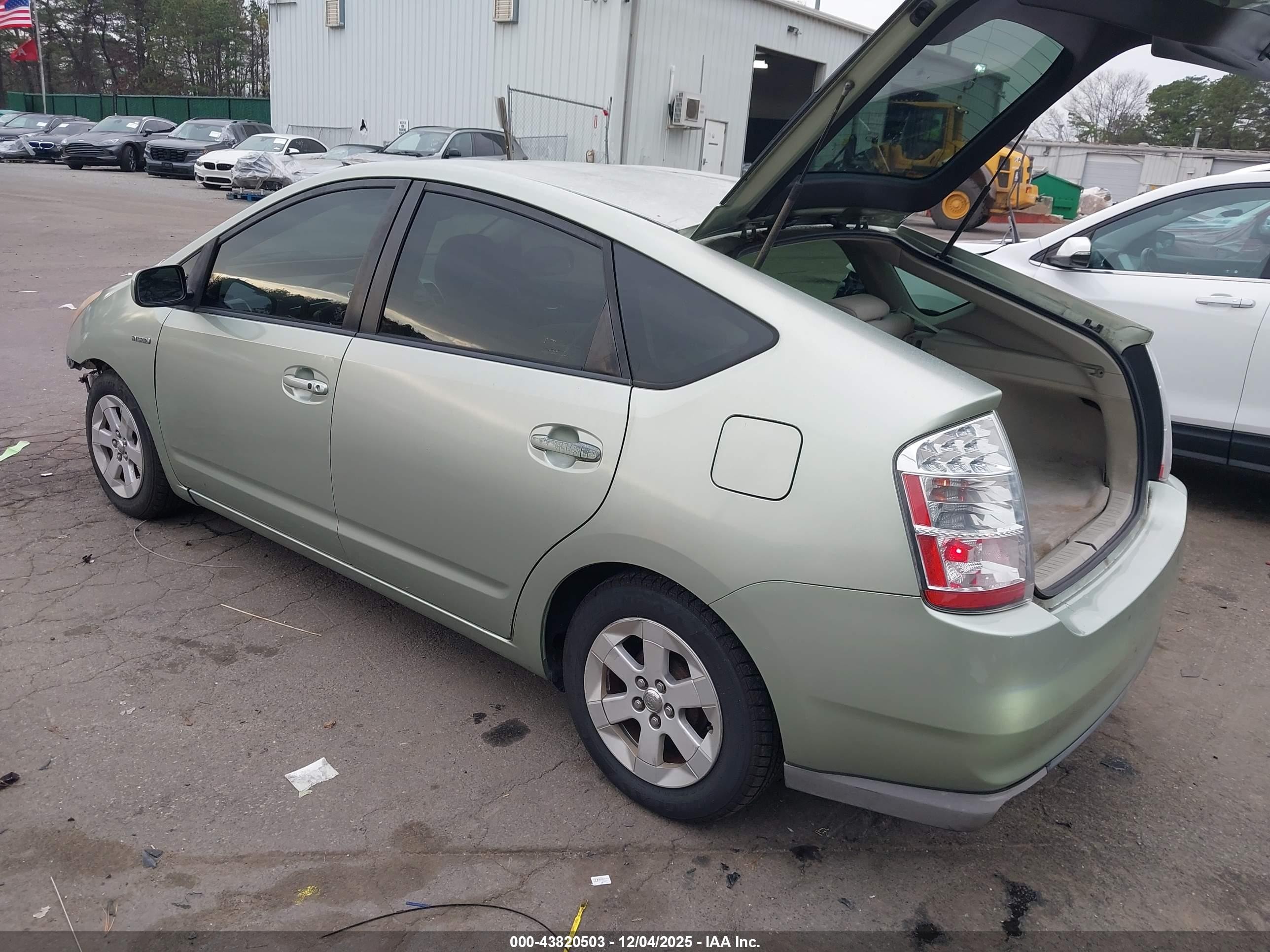 2008 Toyota Prius Зеленый vin: JTDKB20UX83365703