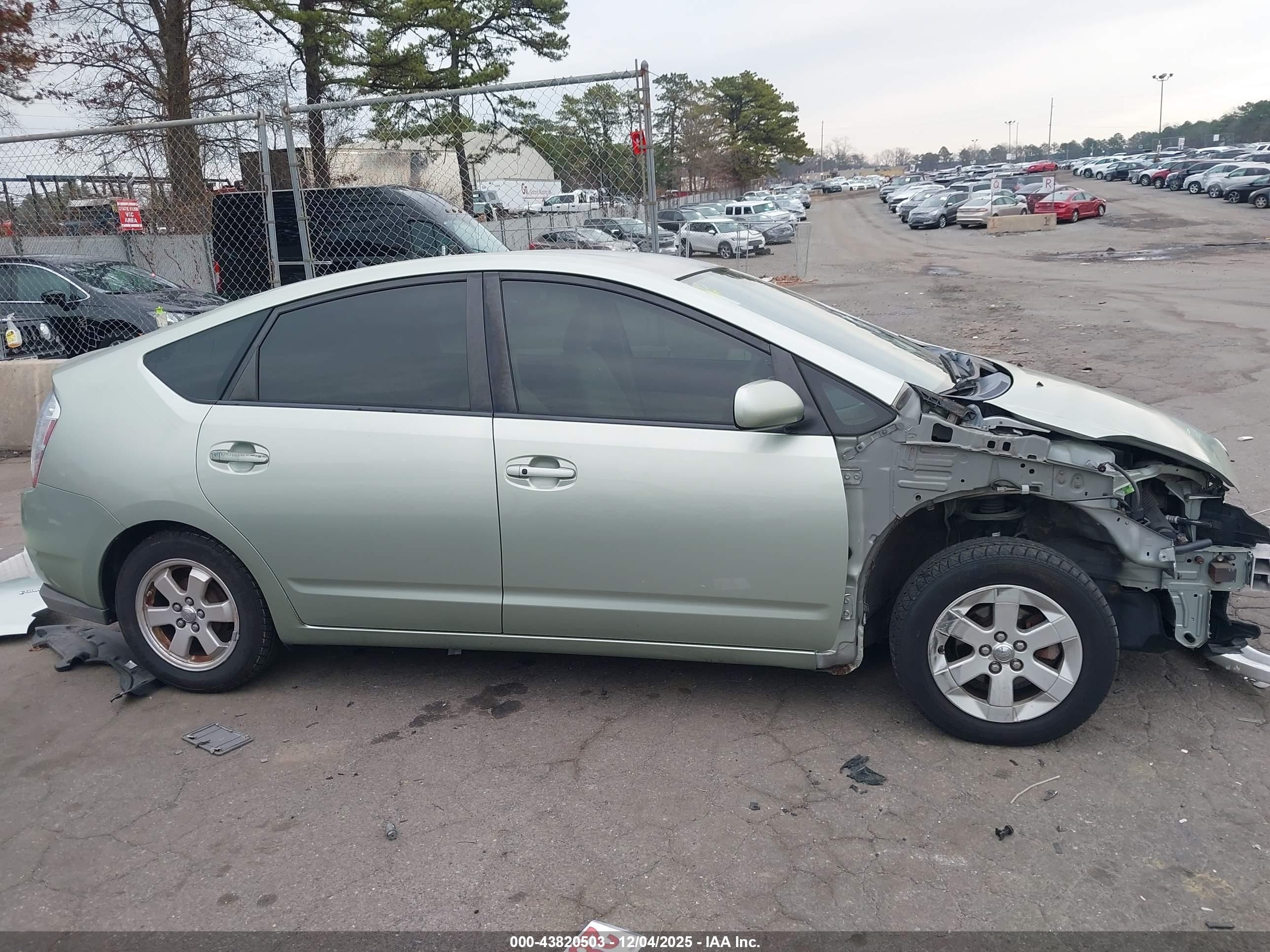2008 Toyota Prius Зеленый vin: JTDKB20UX83365703