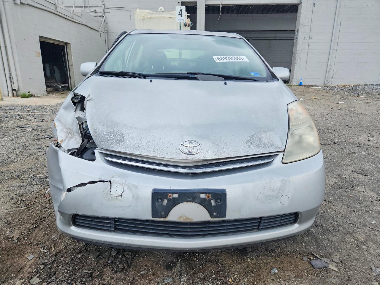 2008 Toyota Prius Base Gray vin: JTDKB20UX83390665