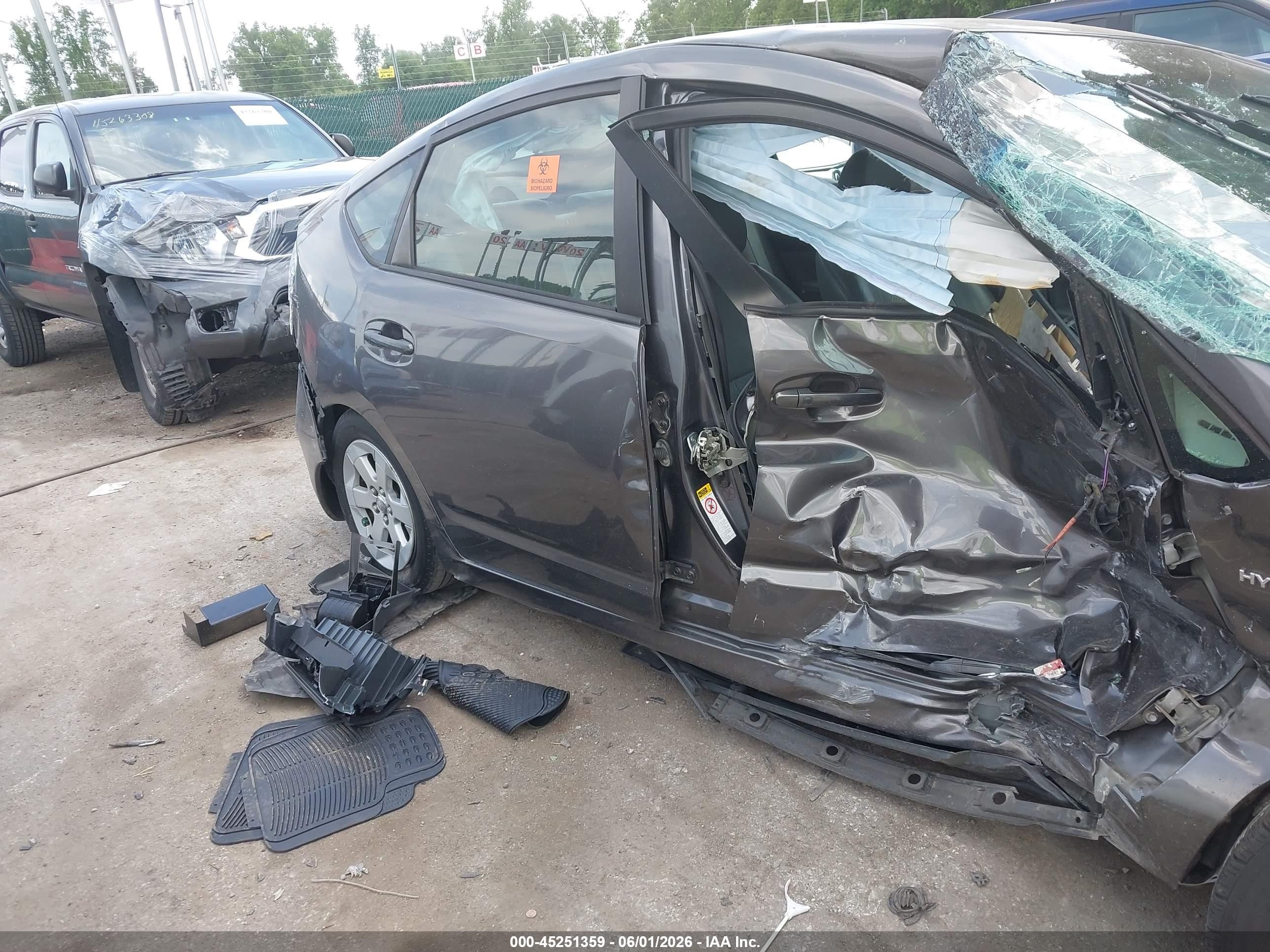 2008 Toyota Prius   Gray vin: JTDKB20UX83440836