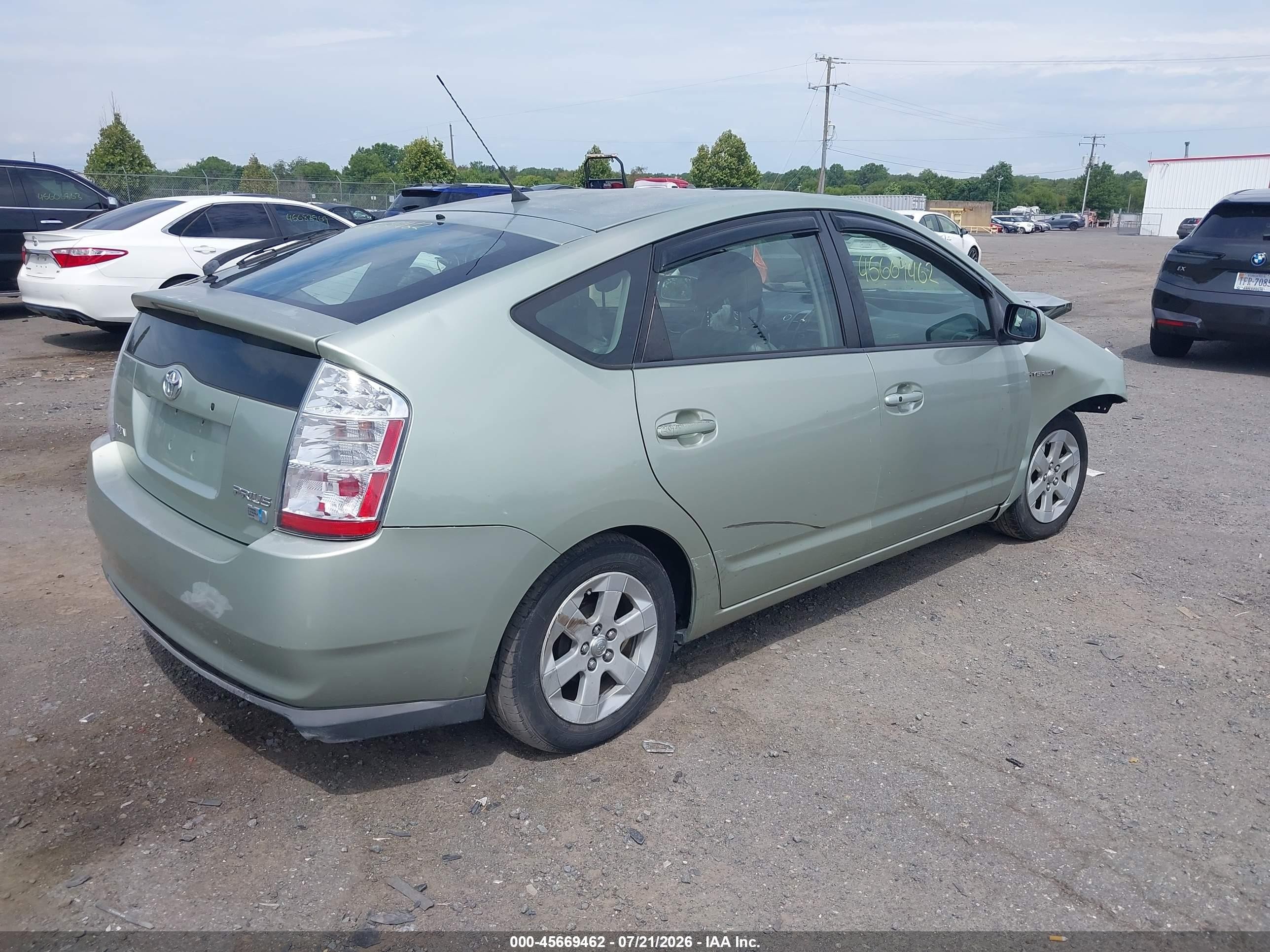 2008 Toyota Prius   Green vin: JTDKB20UX87697505