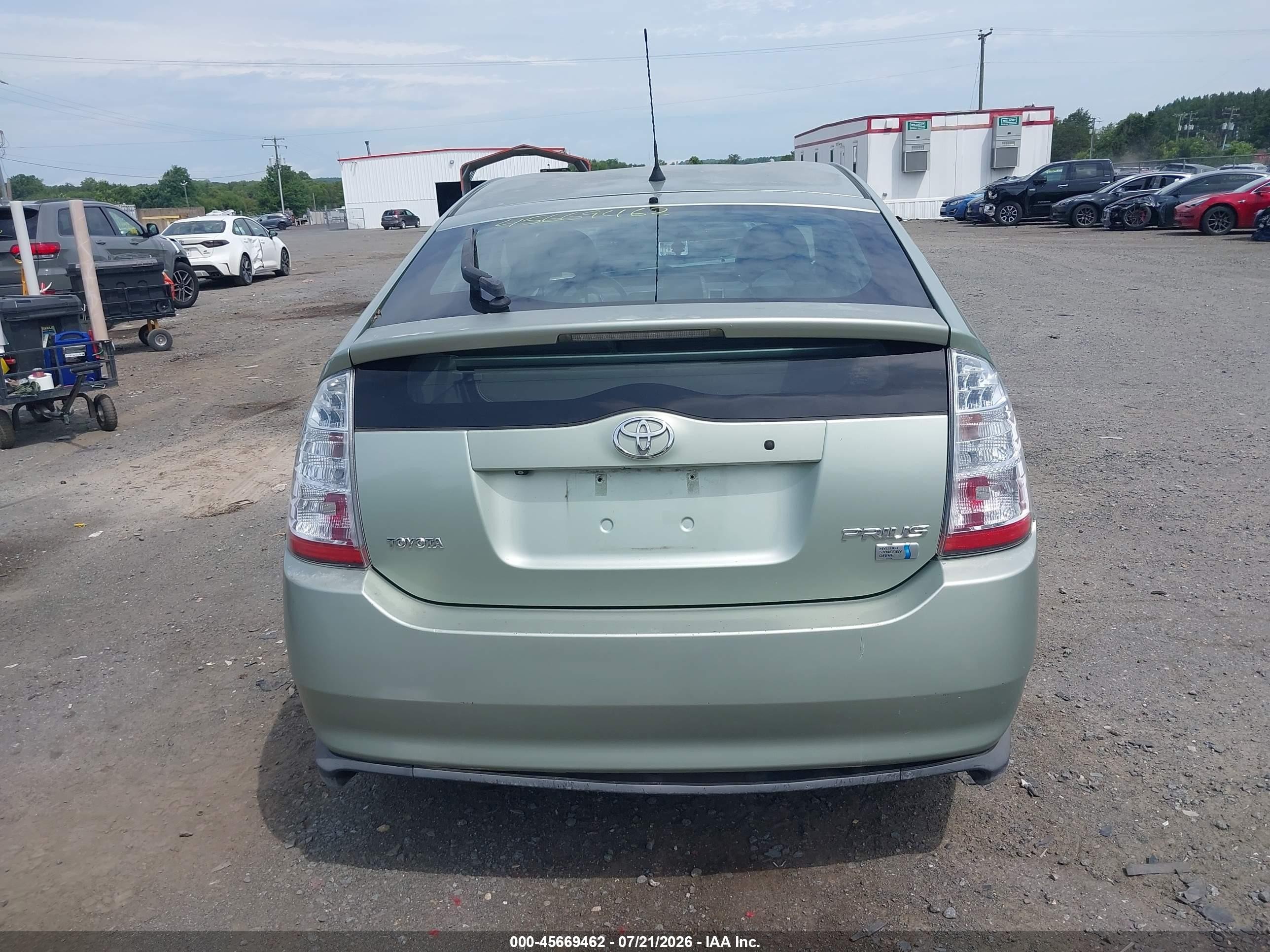2008 Toyota Prius   Green vin: JTDKB20UX87697505
