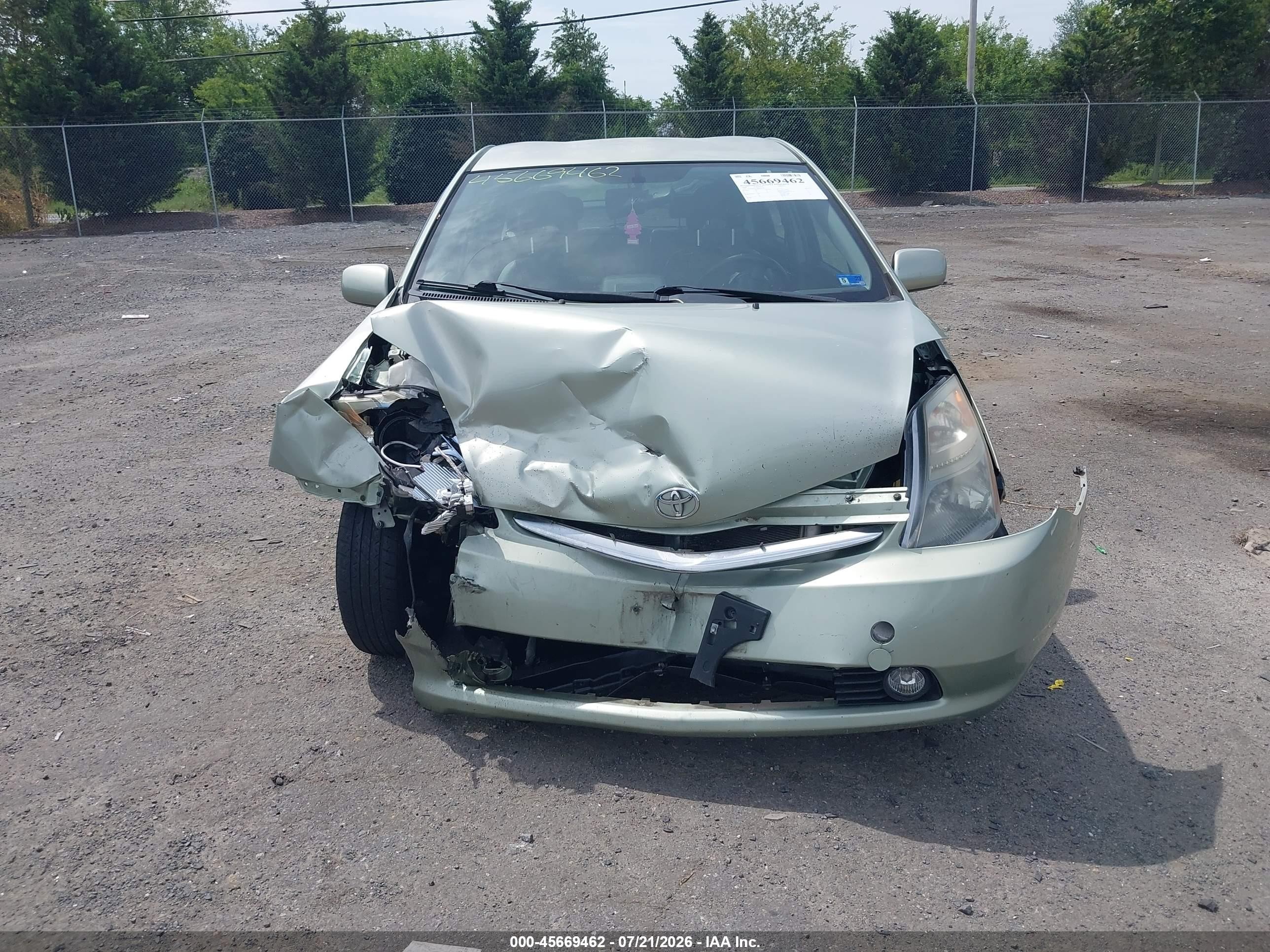 2008 Toyota Prius   Green vin: JTDKB20UX87697505