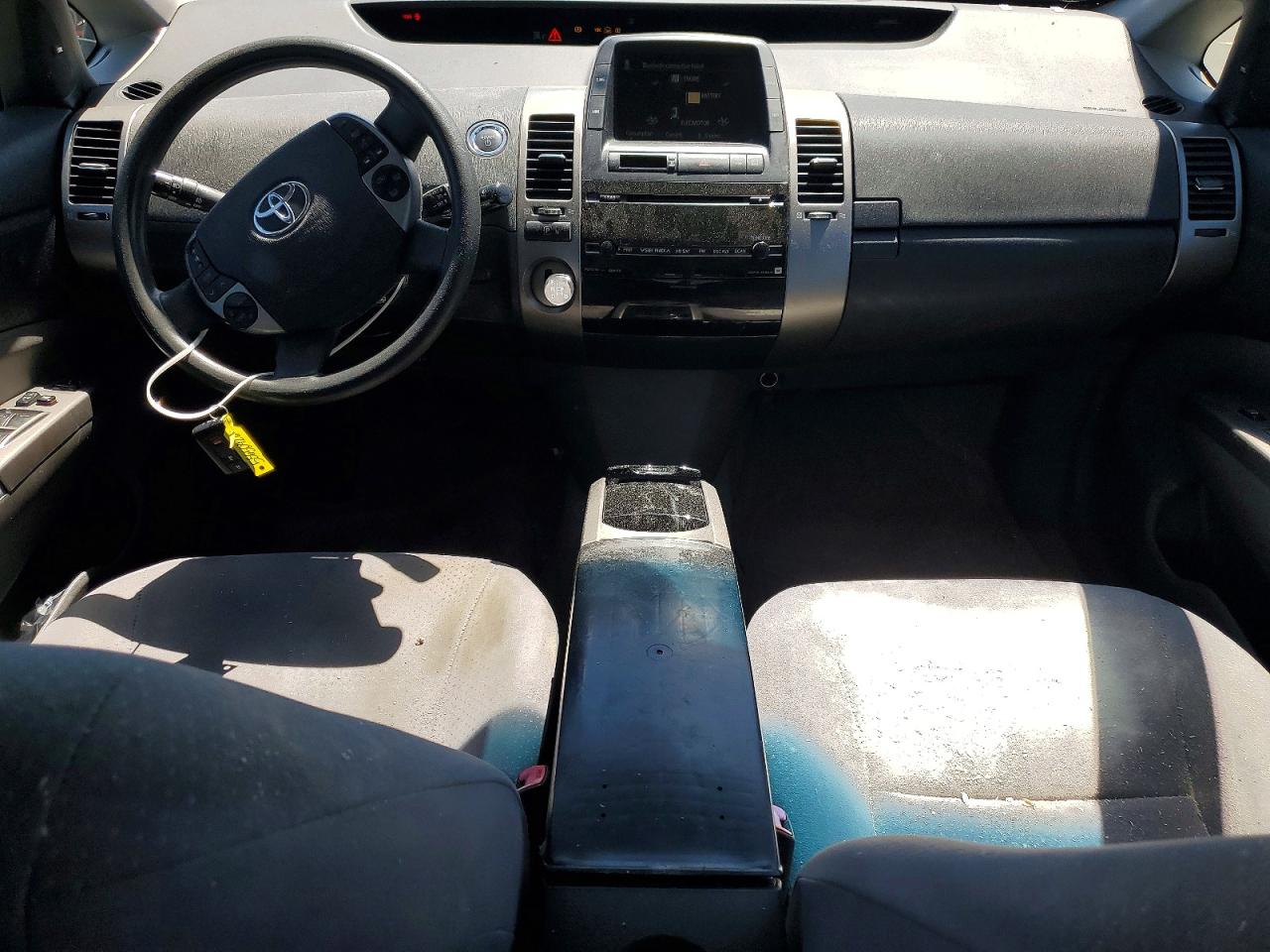 2008 Toyota Prius Base Silver vin: JTDKB20UX87697925