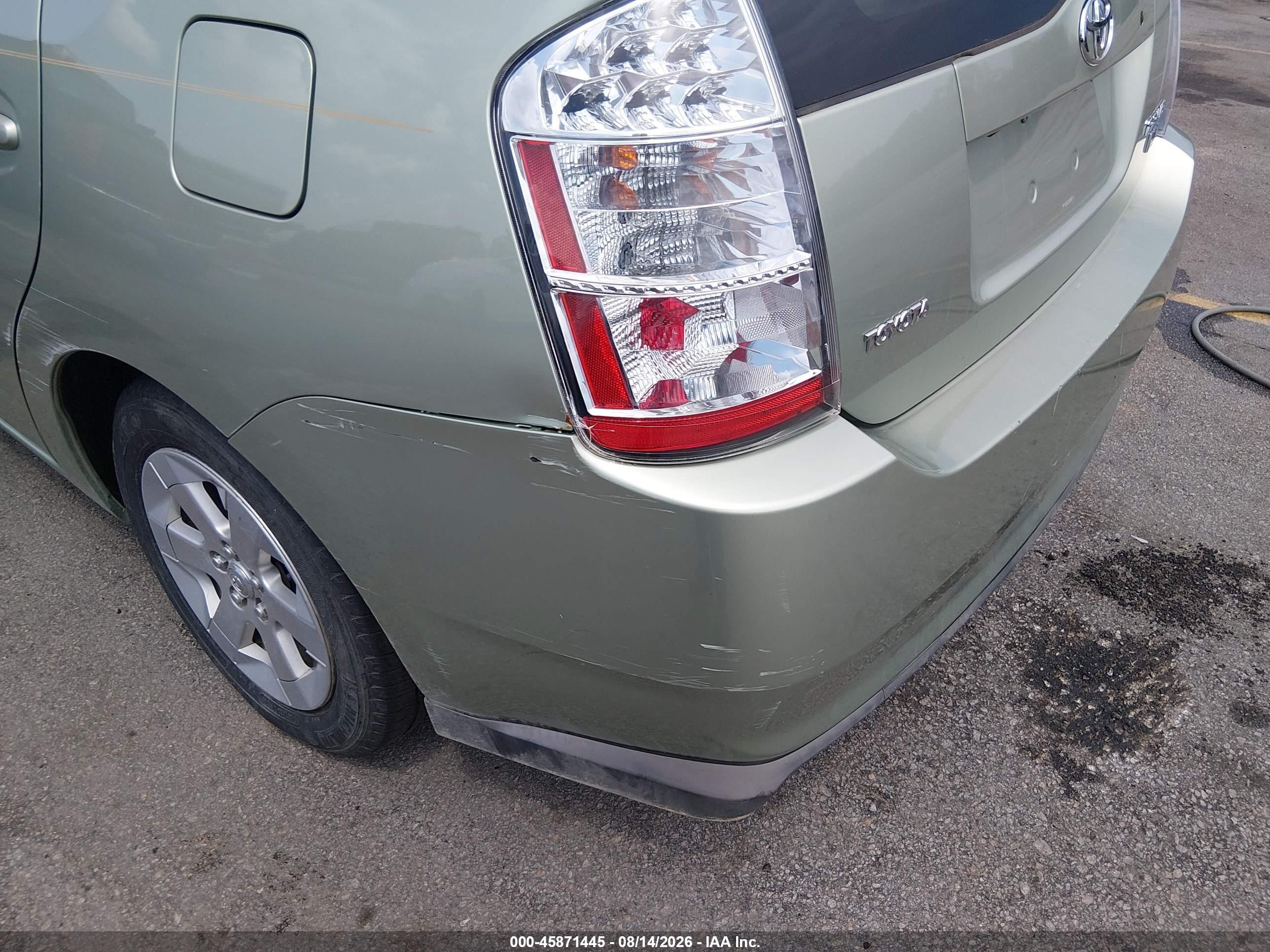 2008 Toyota Prius   Green vin: JTDKB20UX87705991