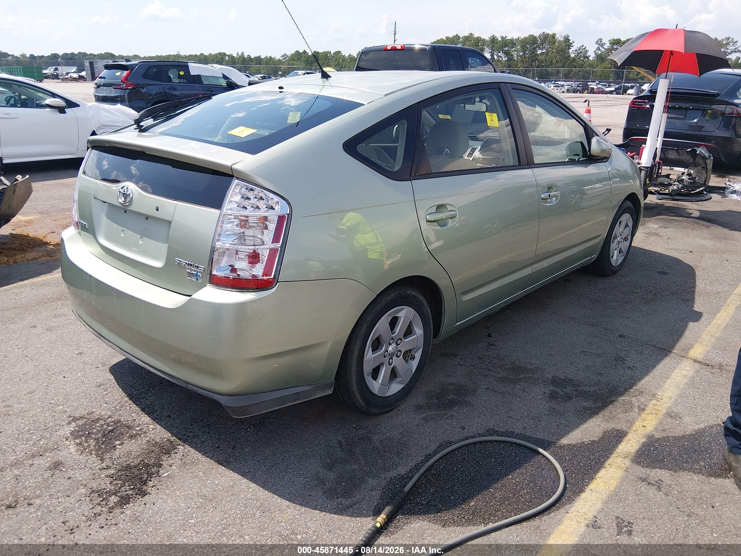 2008 Toyota Prius   Green vin: JTDKB20UX87705991