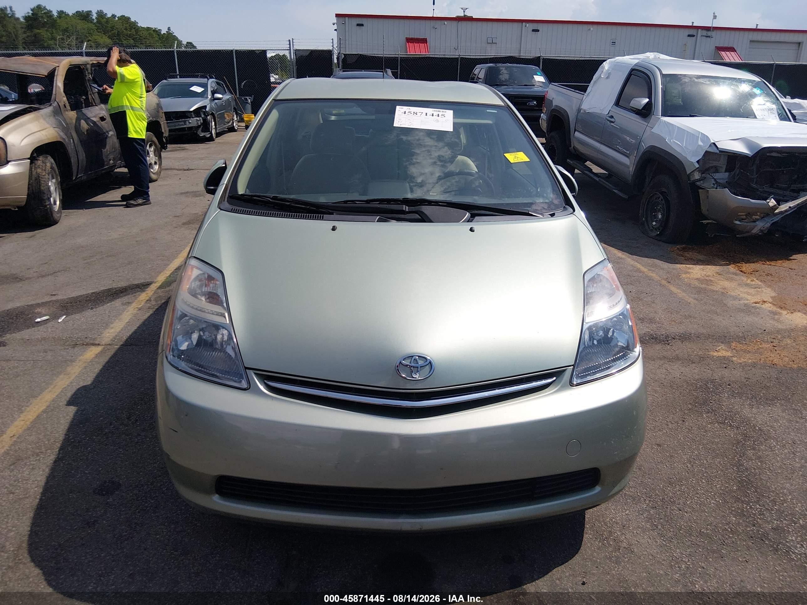 2008 Toyota Prius   Green vin: JTDKB20UX87705991