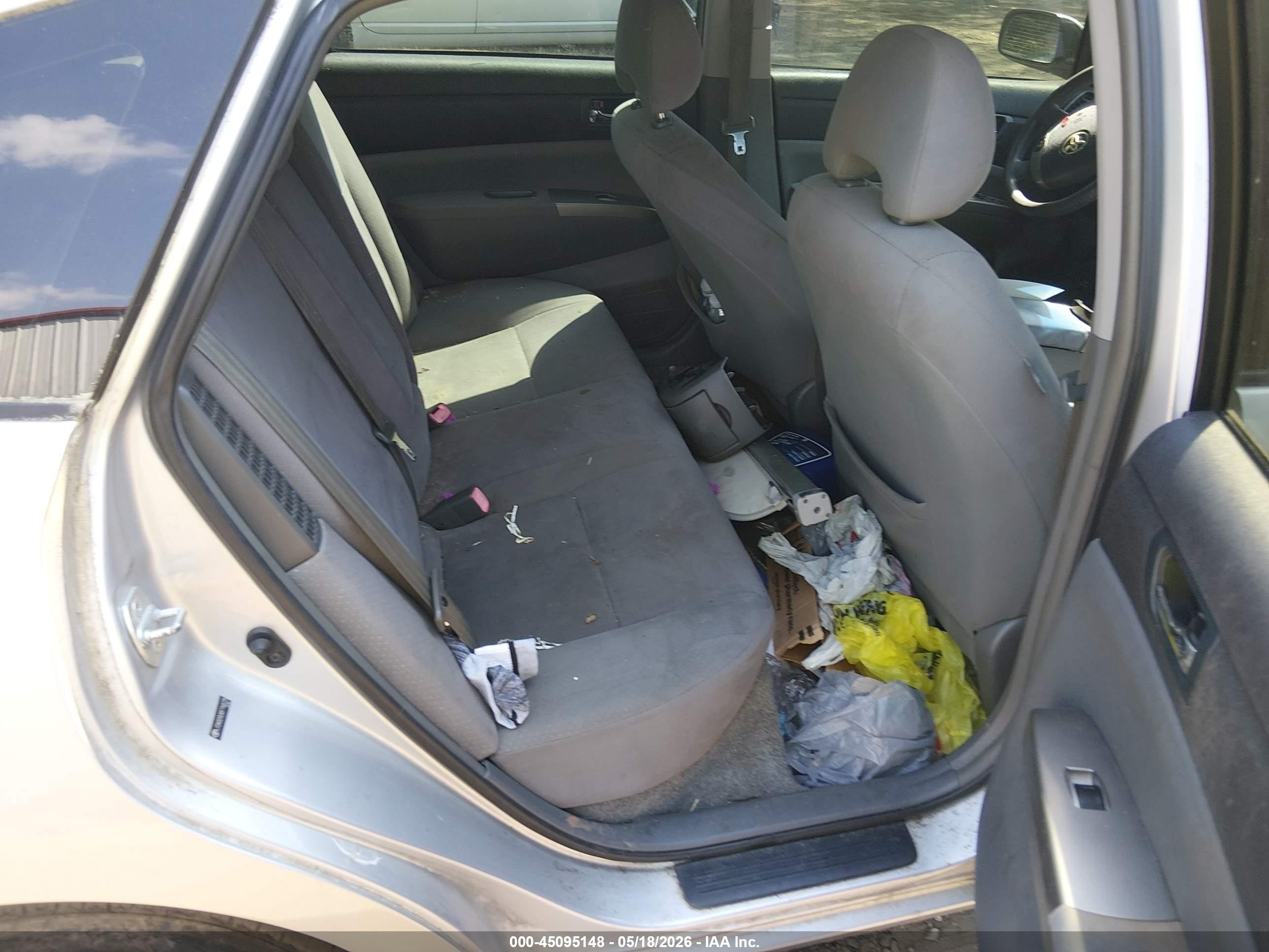 2008 Toyota Prius   Silver vin: JTDKB20UX87768735