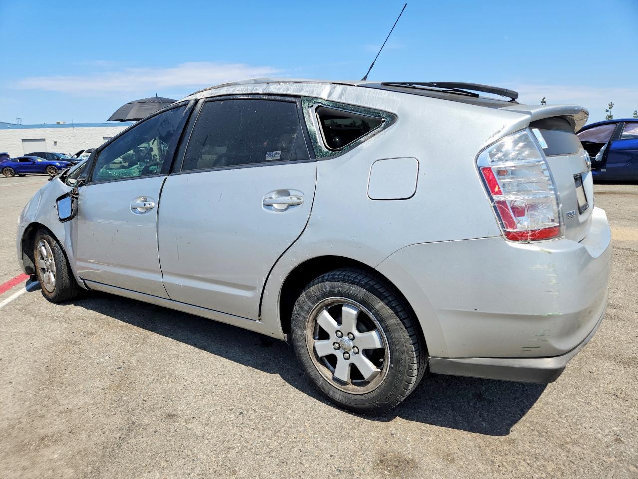 2008 Toyota Prius Base Silver vin: JTDKB20UX87772011