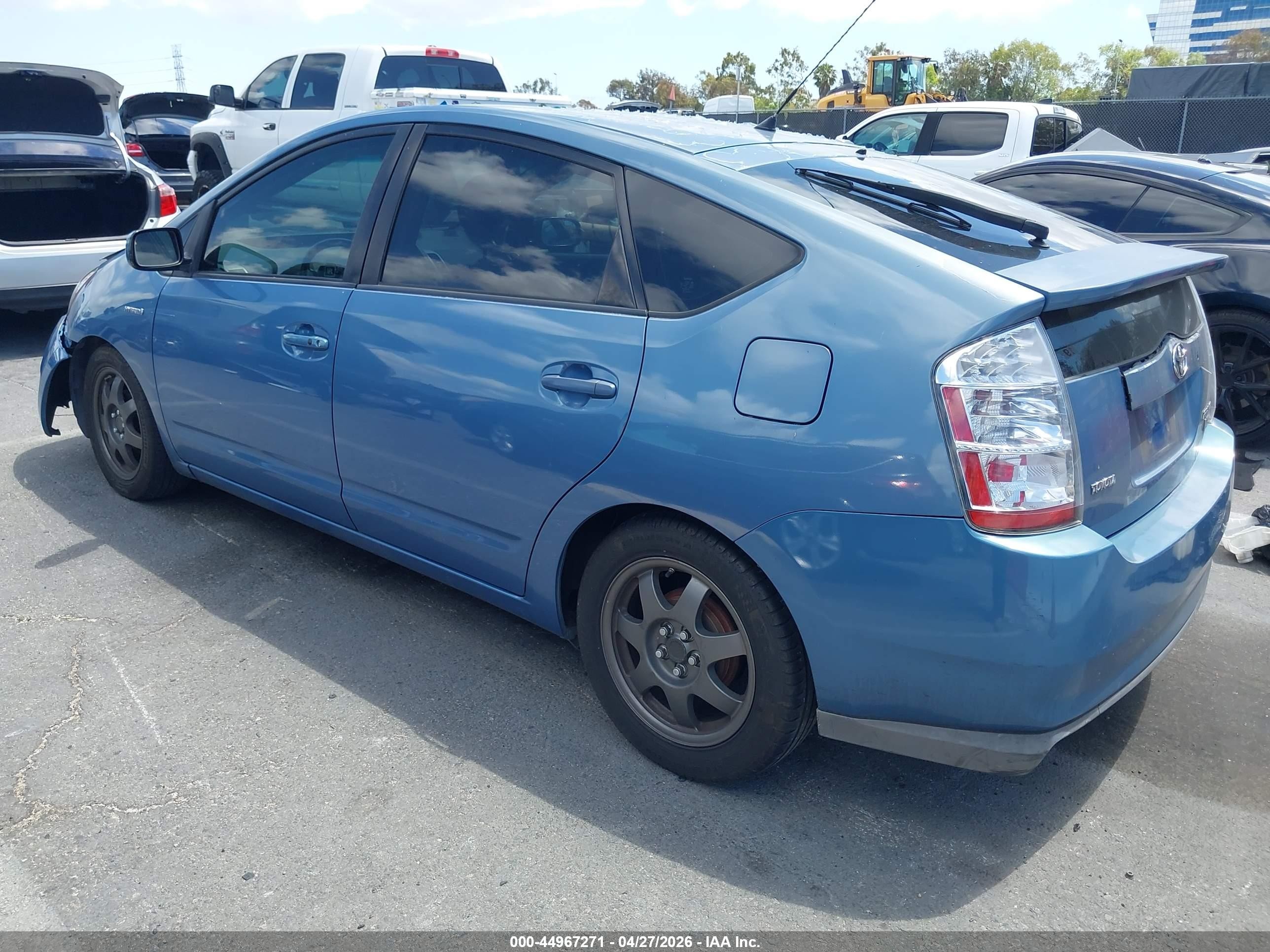 2008 Toyota Prius Touring Blue vin: JTDKB20UX87800938