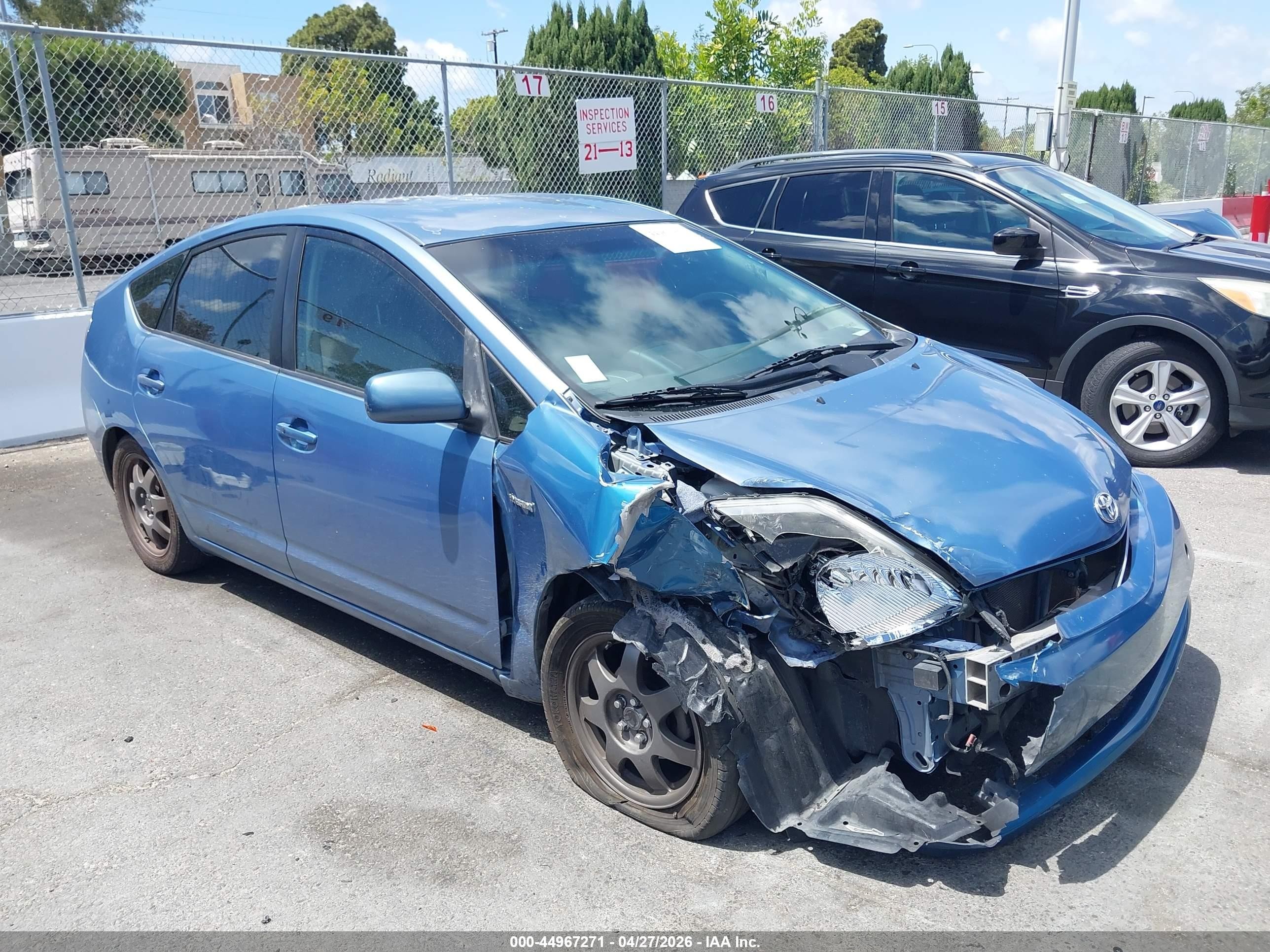 2008 Toyota Prius Touring Blue vin: JTDKB20UX87800938