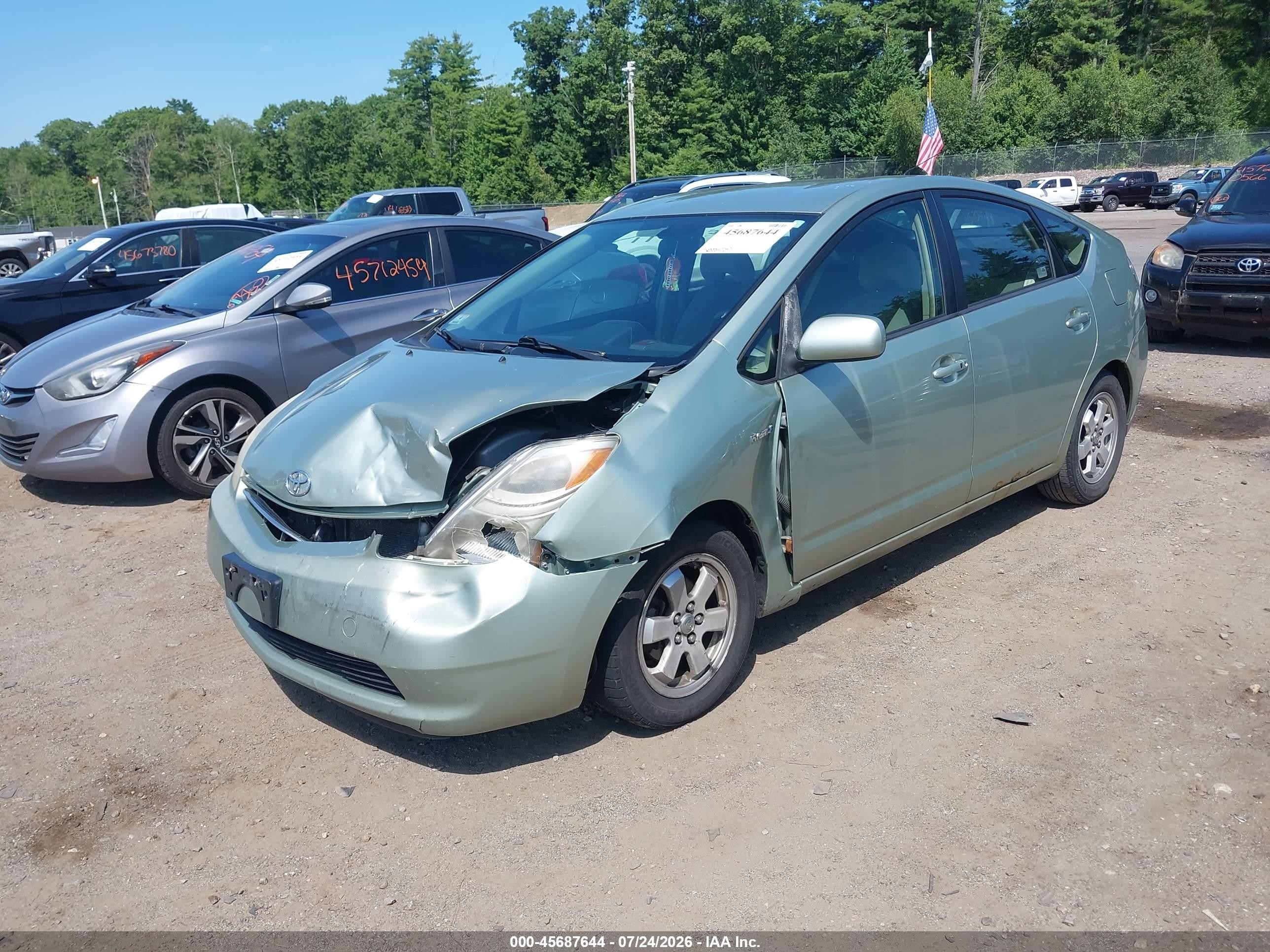 2008 Toyota Prius   Green vin: JTDKB20UX87802138