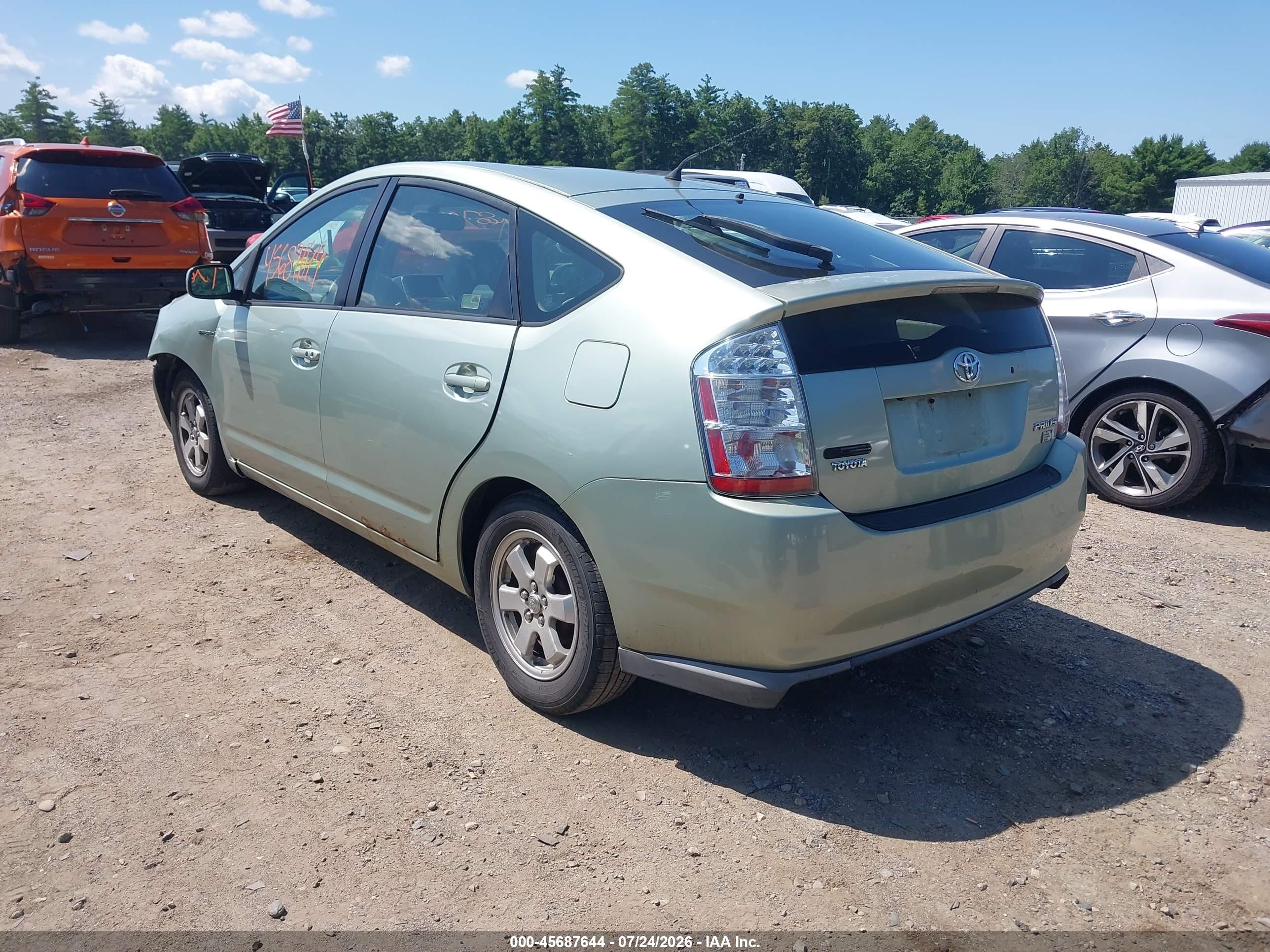 2008 Toyota Prius   Green vin: JTDKB20UX87802138