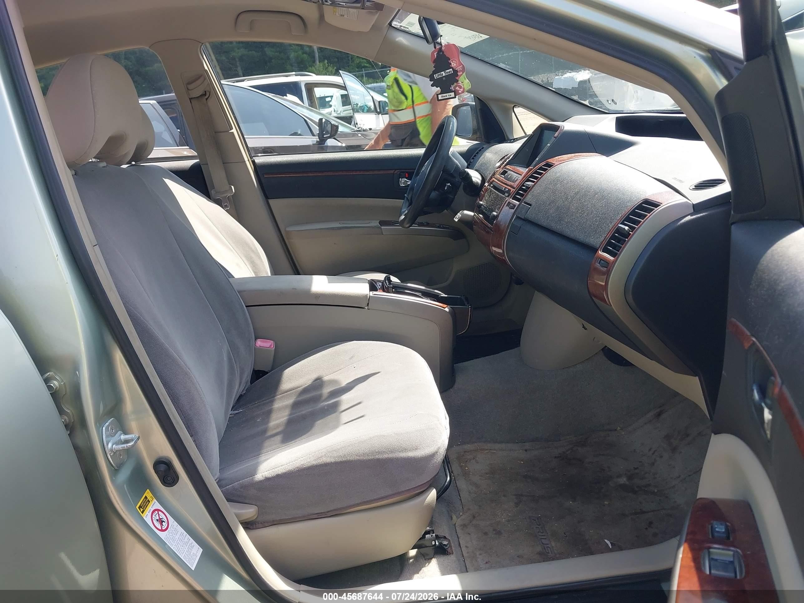 2008 Toyota Prius   Green vin: JTDKB20UX87802138