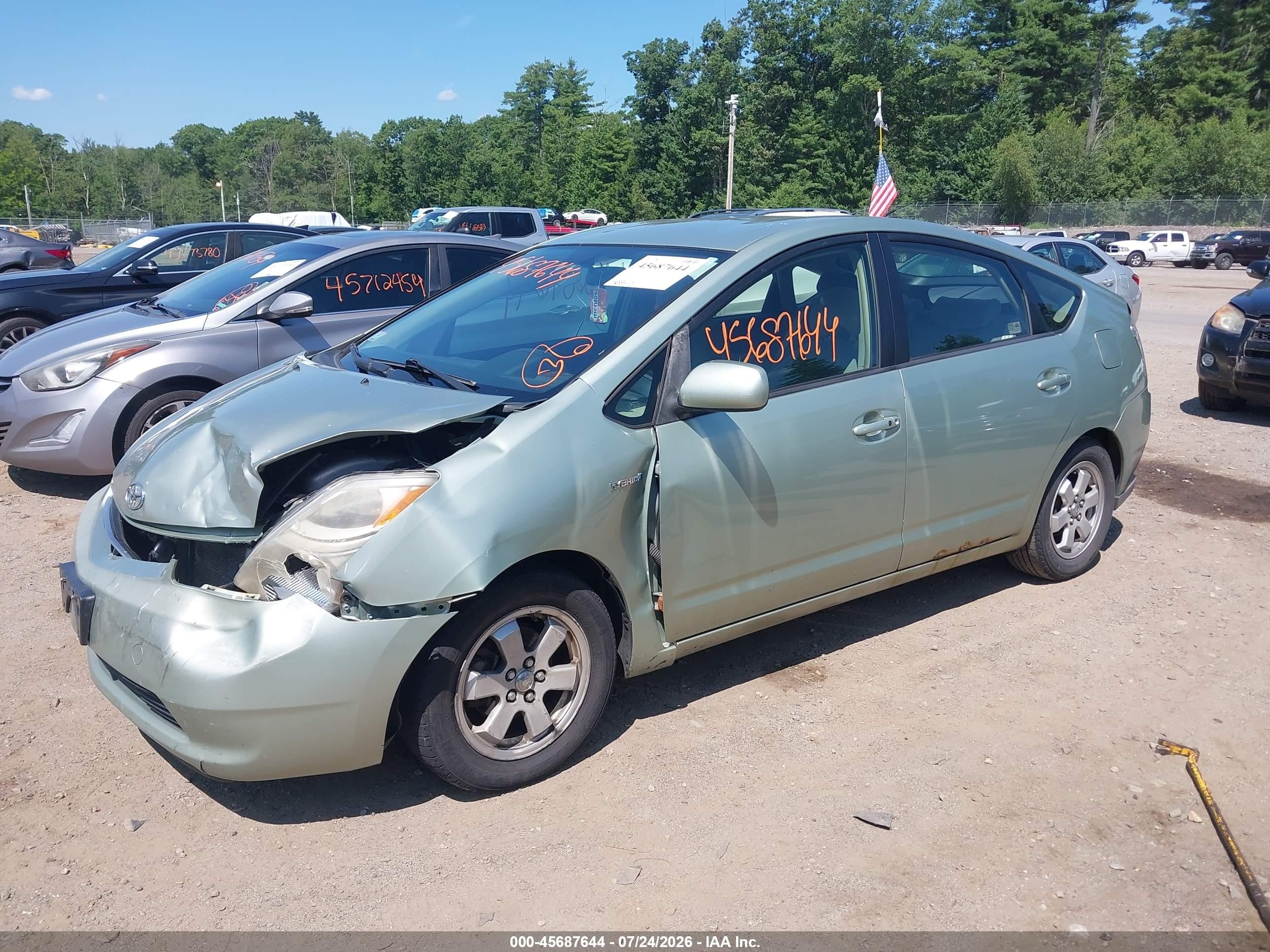 2008 Toyota Prius   Green vin: JTDKB20UX87802138