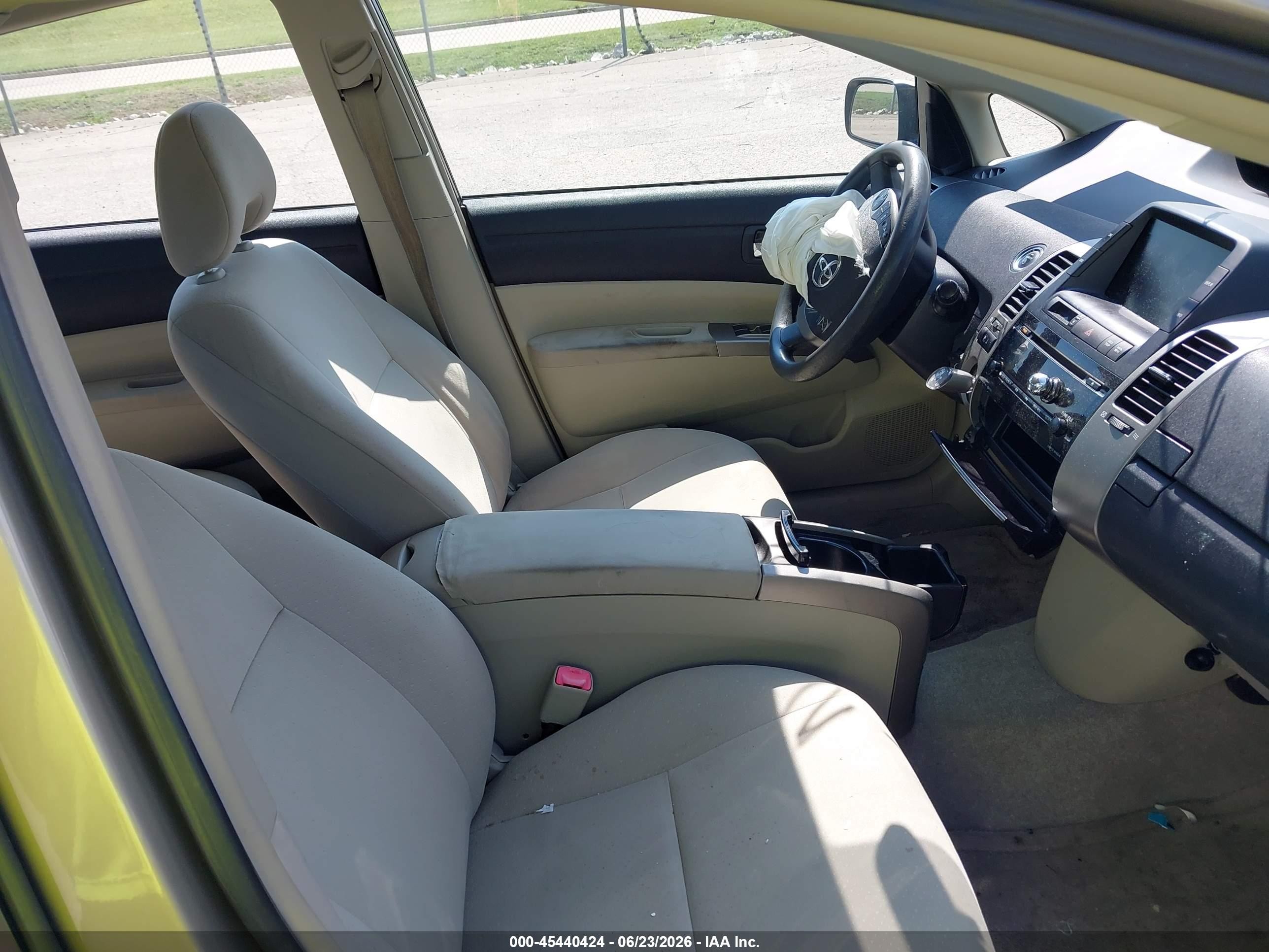 2008 Toyota Prius   Beige vin: JTDKB20UX87809395