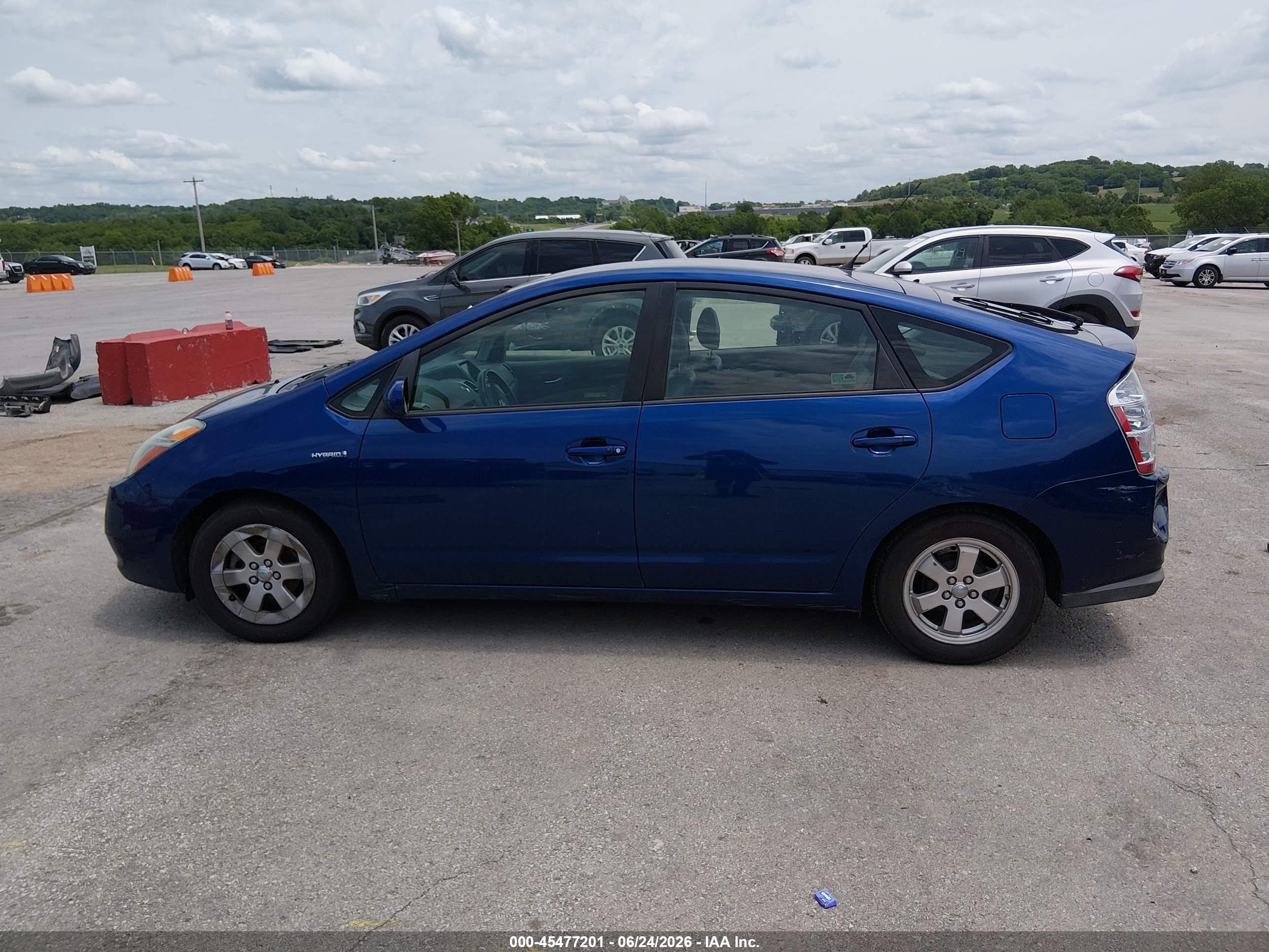 2009 Toyota Prius   Blue vin: JTDKB20UX97822407