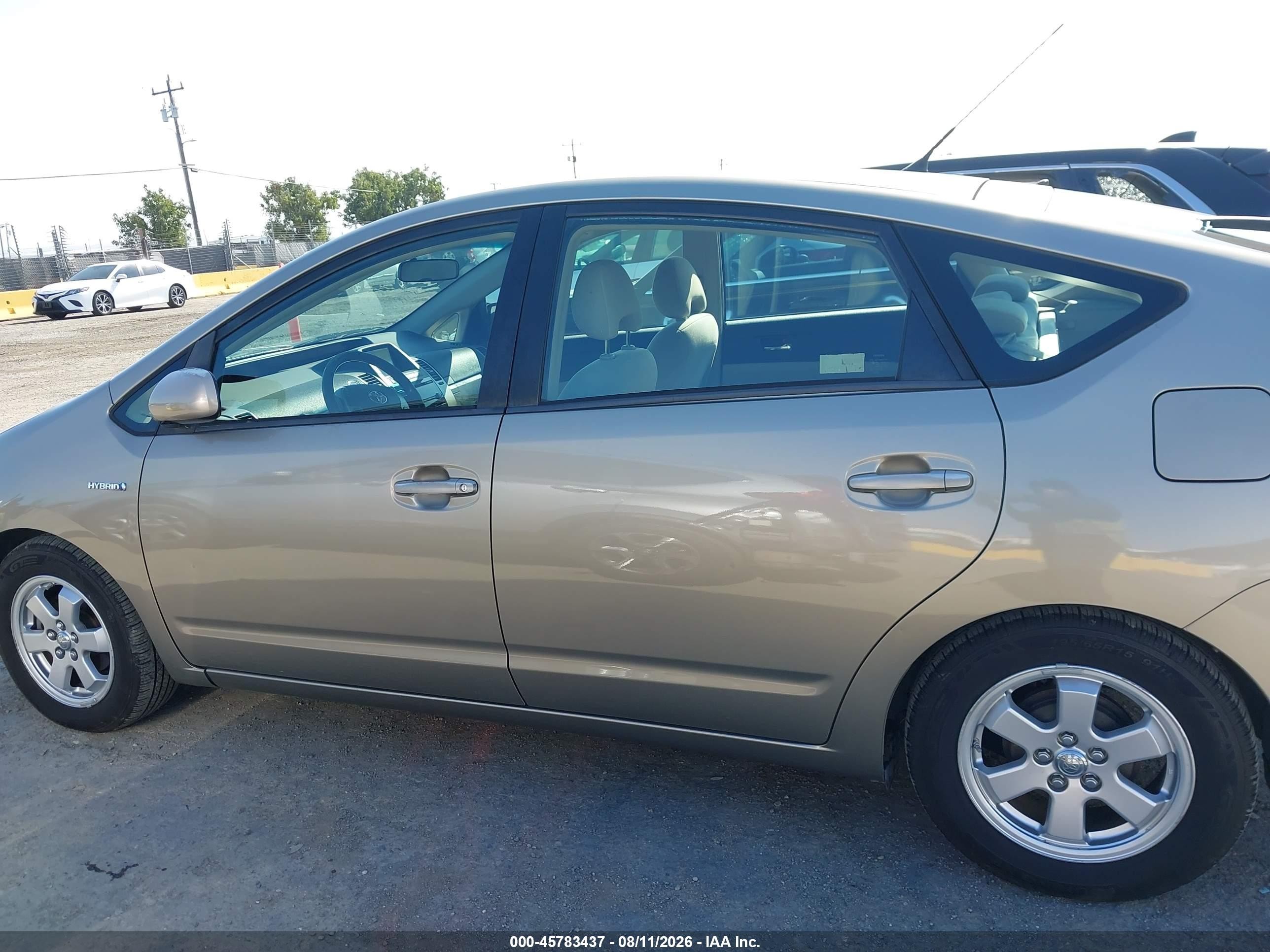 2009 Toyota Prius   Brown vin: JTDKB20UX97834508