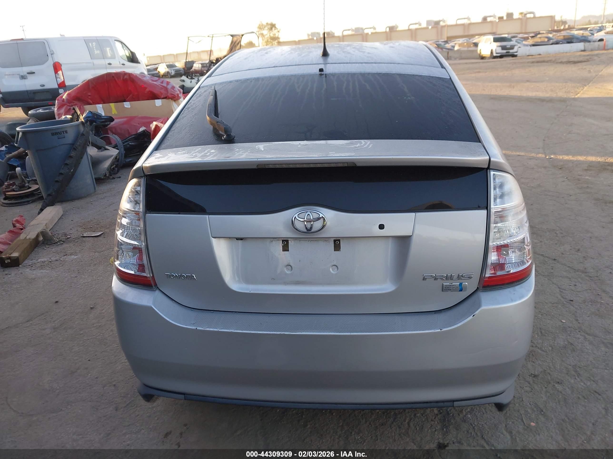 2009 Toyota Prius Touring Серебряный vin: JTDKB20UX97858758