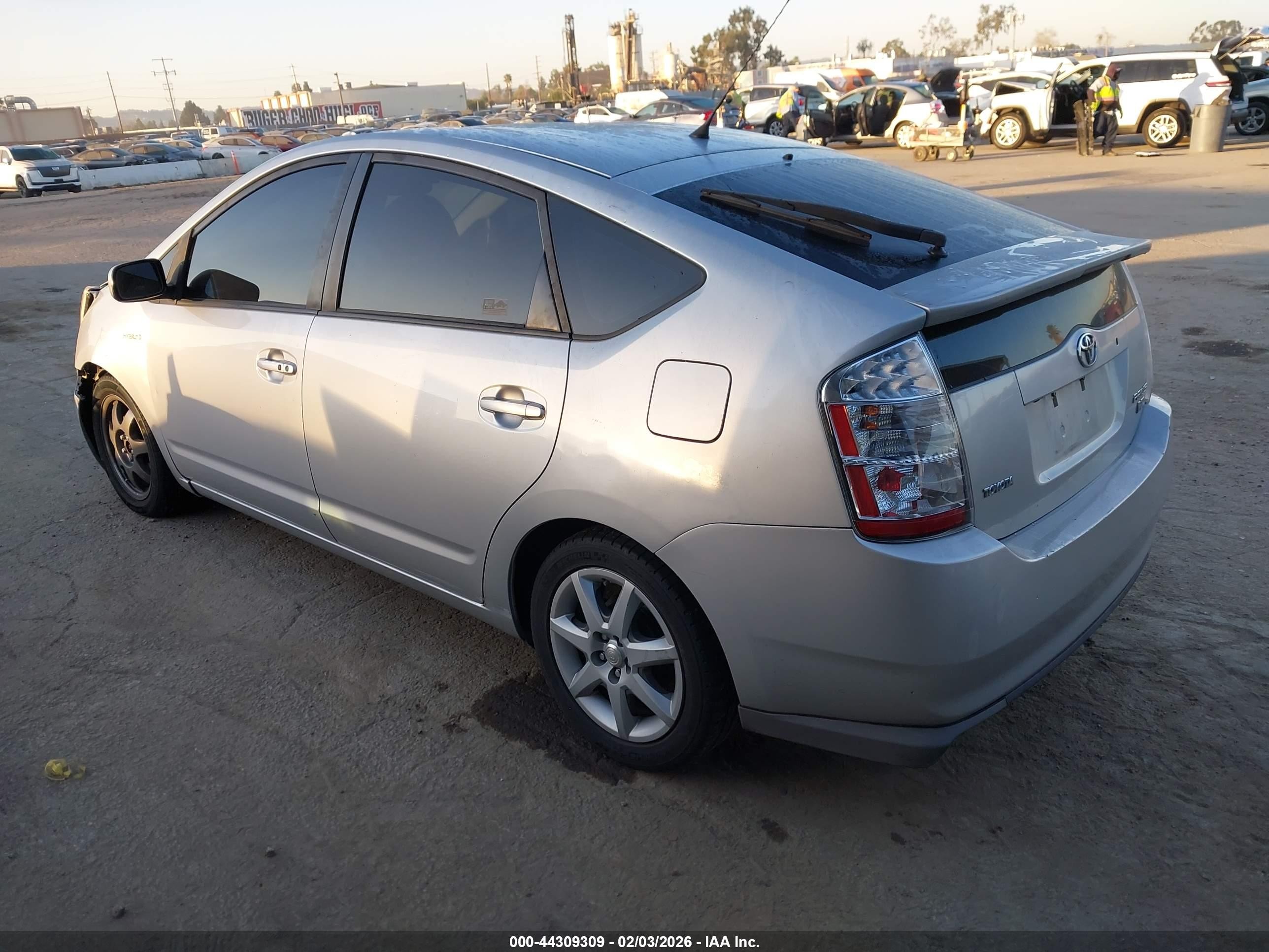 2009 Toyota Prius Touring Серебряный vin: JTDKB20UX97858758