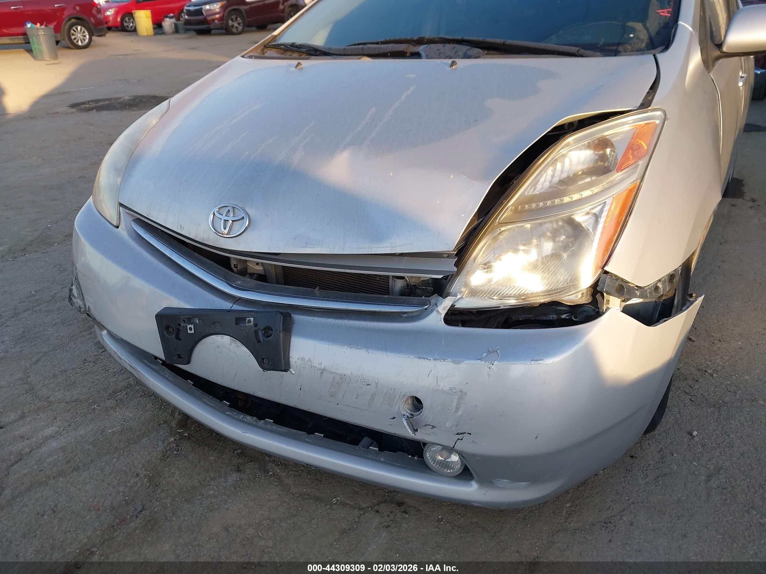 2009 Toyota Prius Touring Серебряный vin: JTDKB20UX97858758