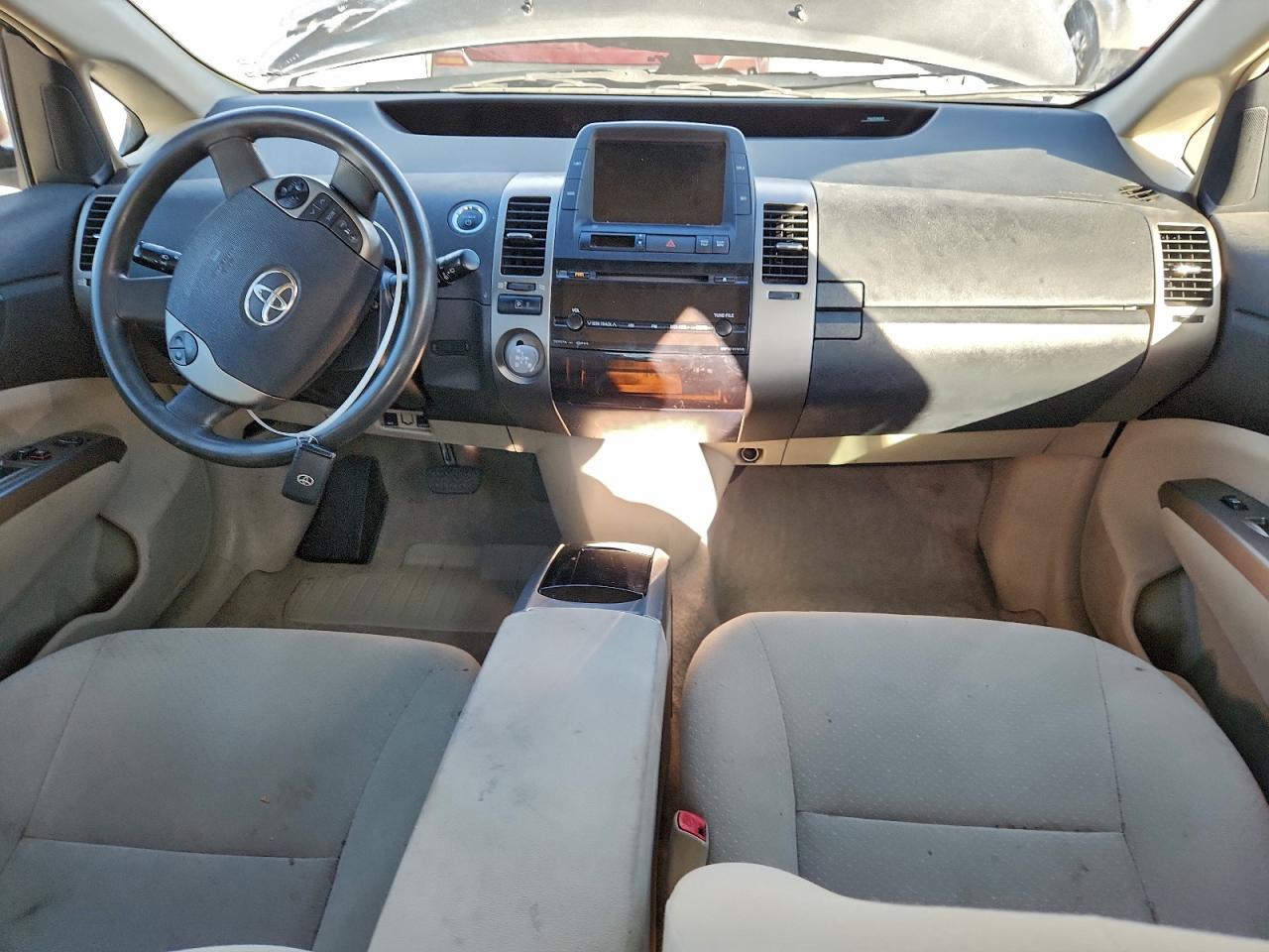 2009 Toyota Prius Gold vin: JTDKB20UX97877424
