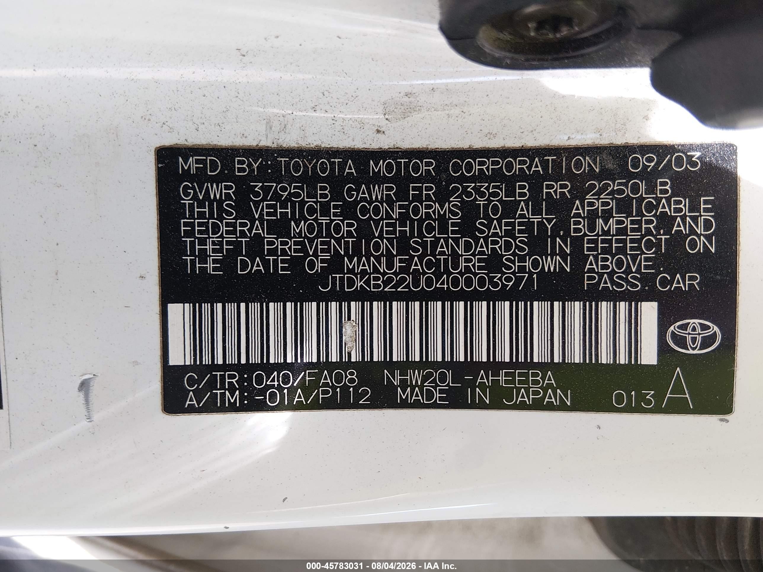 2004 Toyota Prius   White vin: JTDKB22U040003971