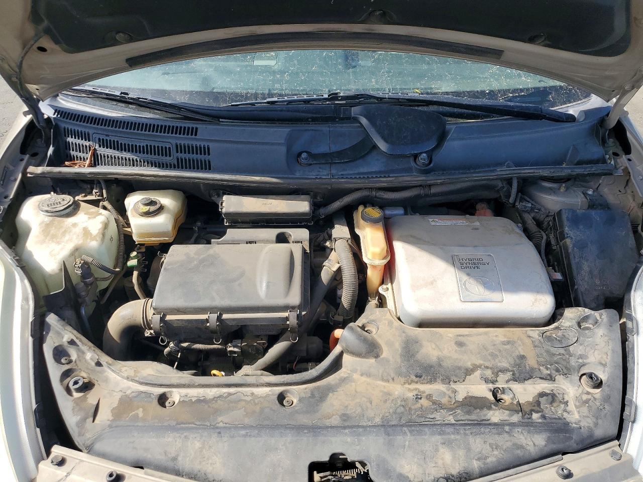 2004 Toyota Prius Base Tan vin: JTDKB22U040027462