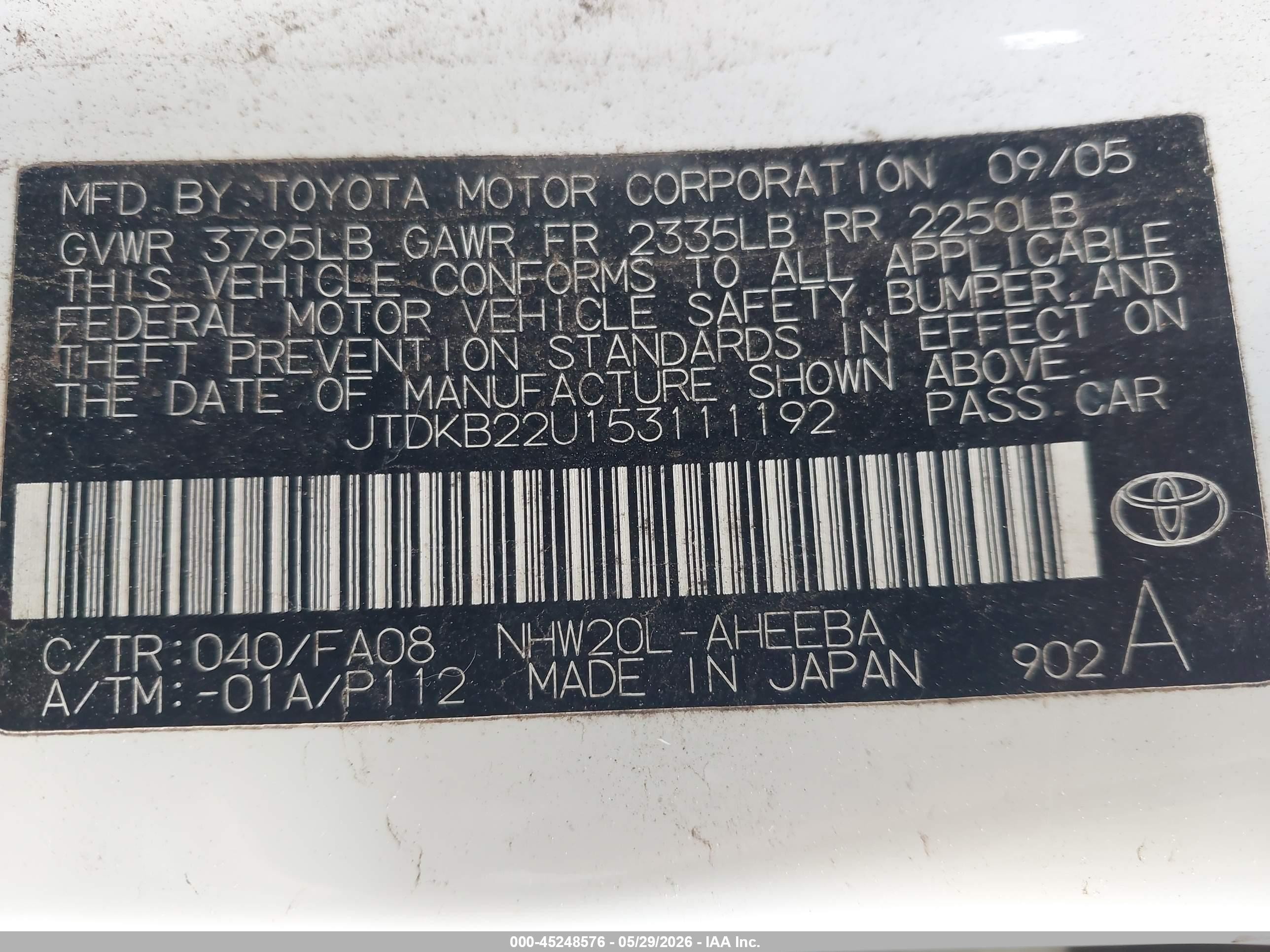 2005 Toyota Prius   White vin: JTDKB22U153111192