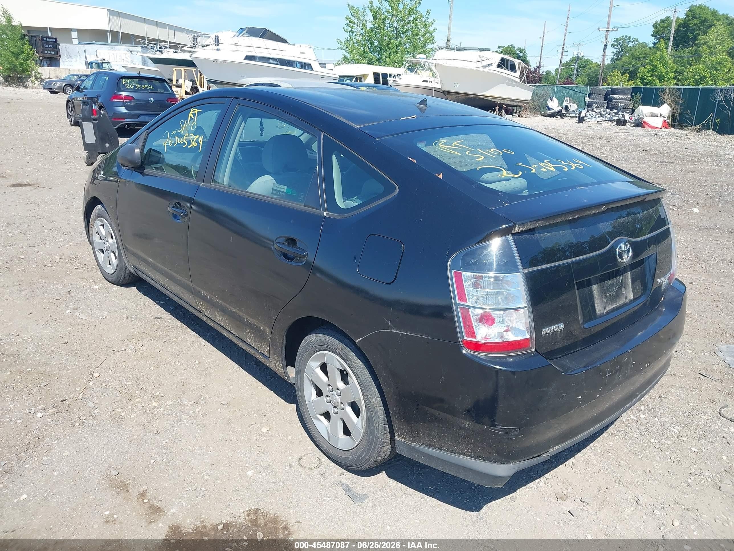 2004 Toyota Prius   Black vin: JTDKB22U240071074