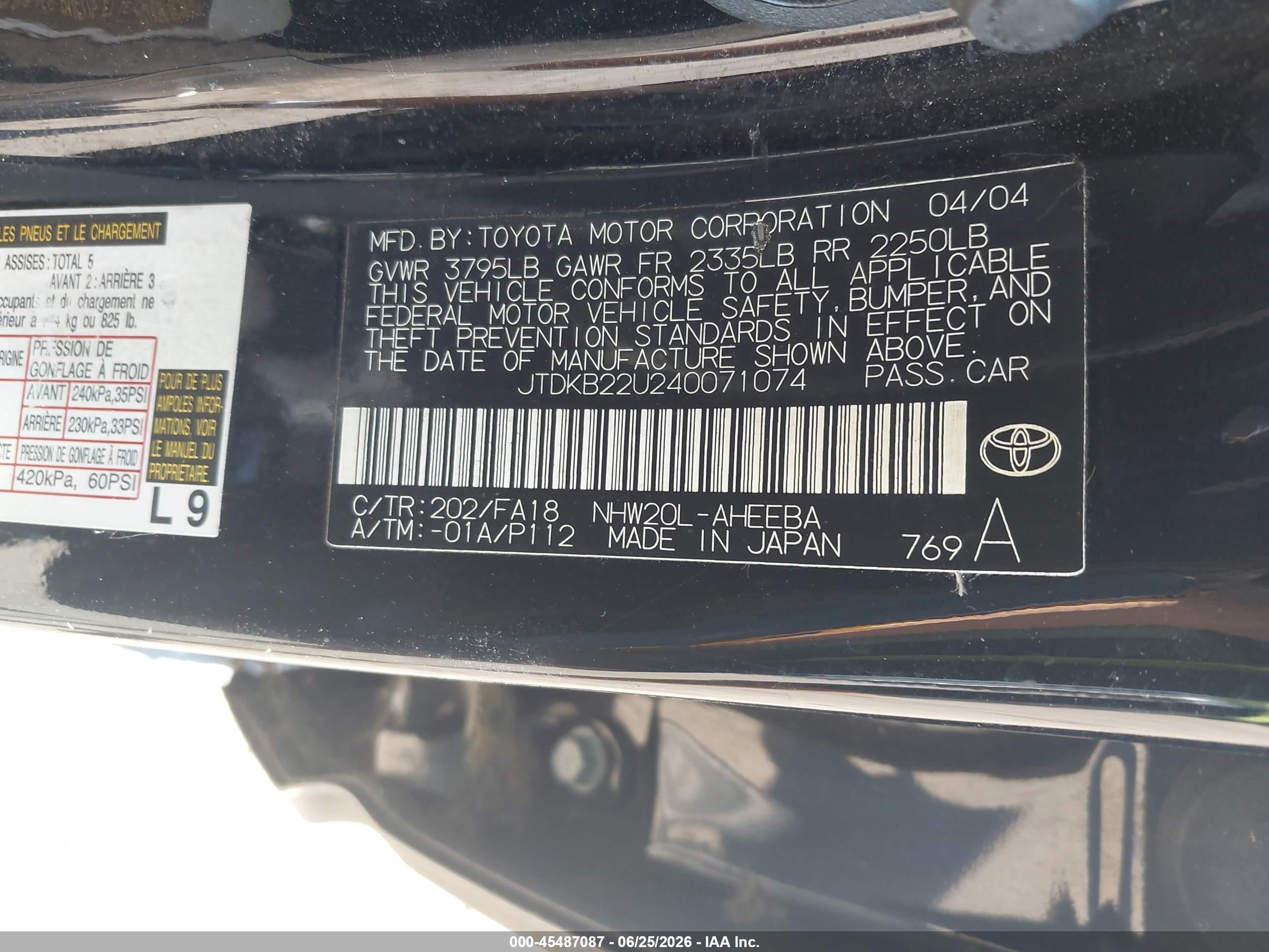 2004 Toyota Prius   Black vin: JTDKB22U240071074